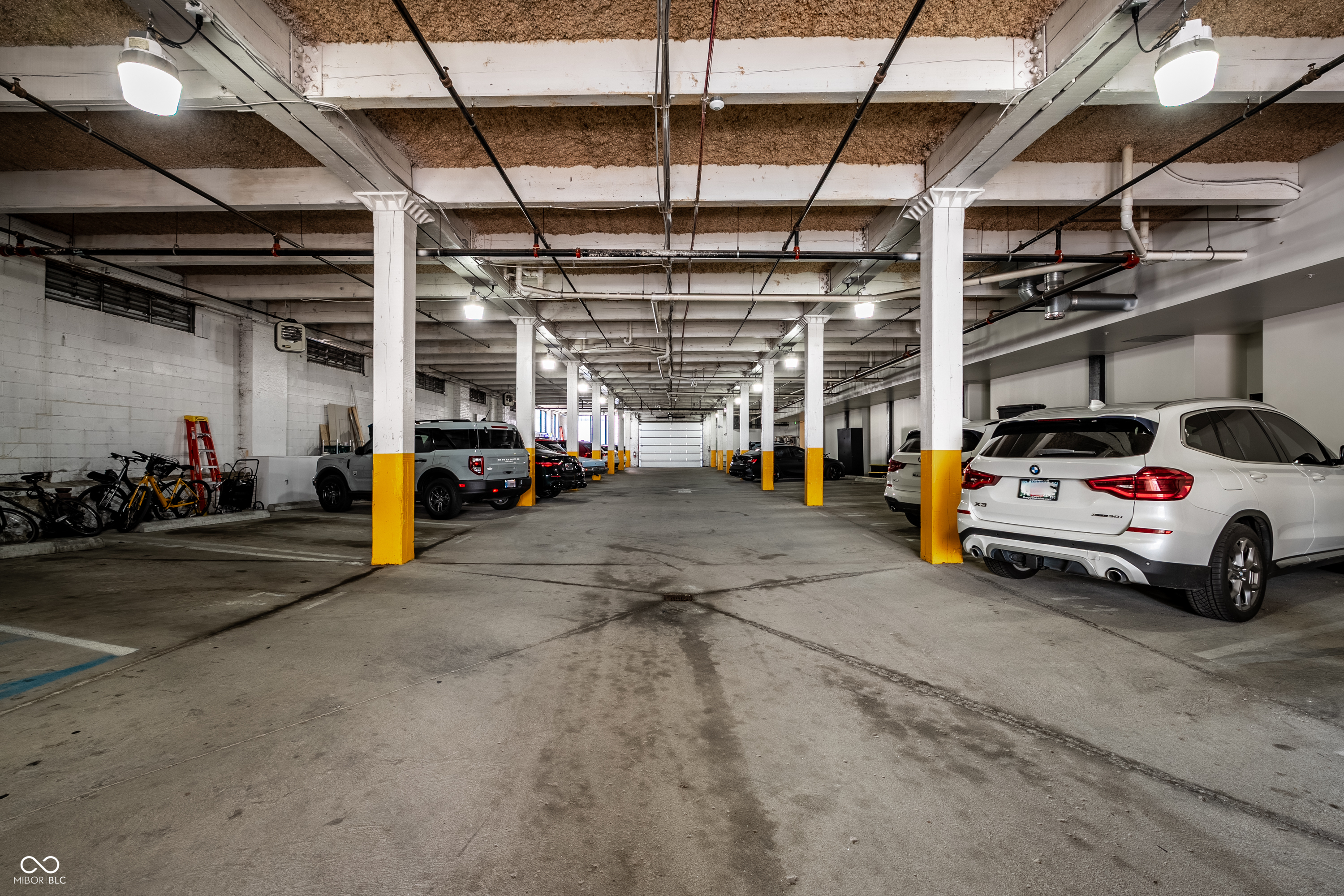 630 N College Avenue Unit: 303