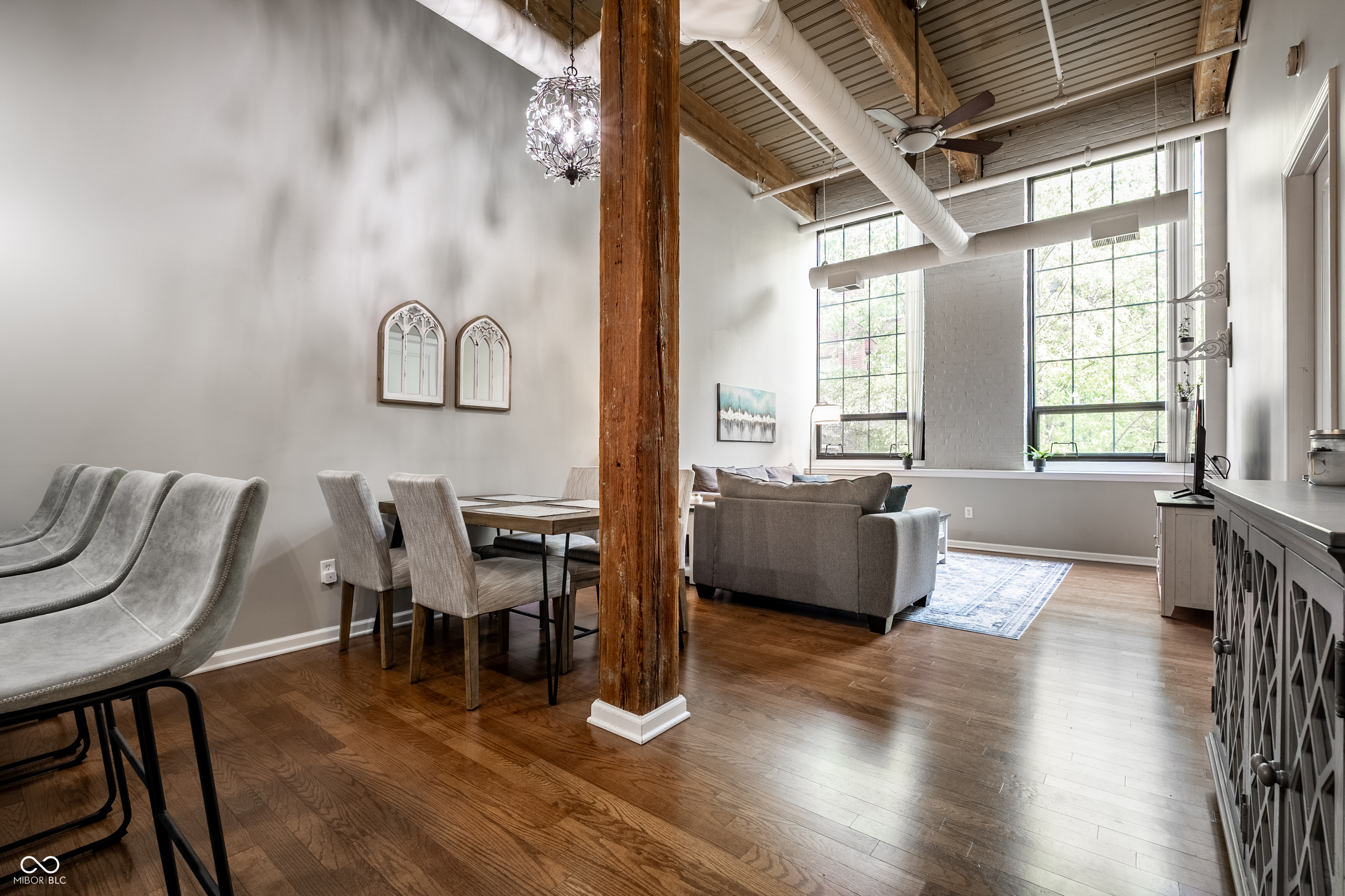 630 N College Avenue Unit: 303
