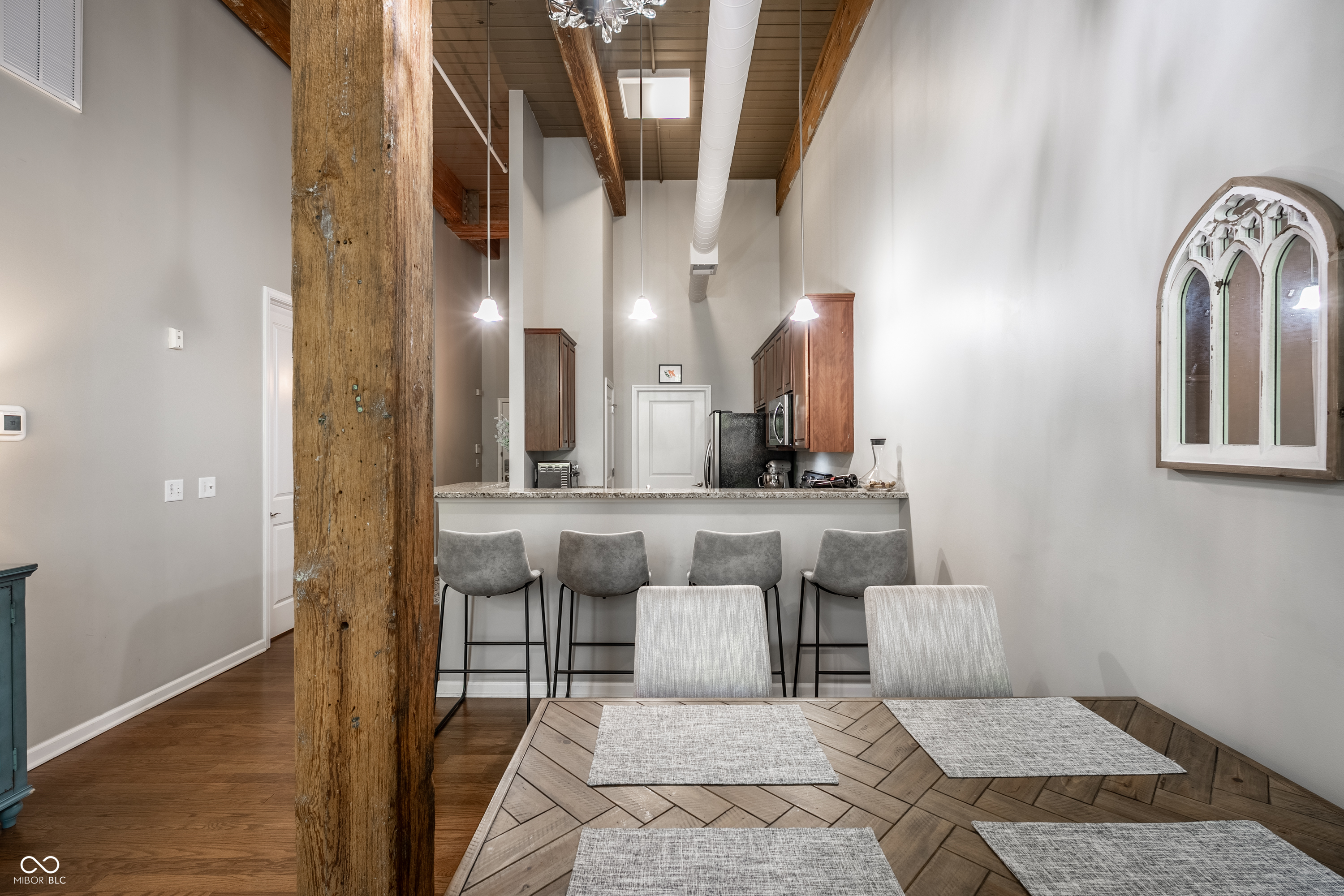 630 N College Avenue Unit: 303