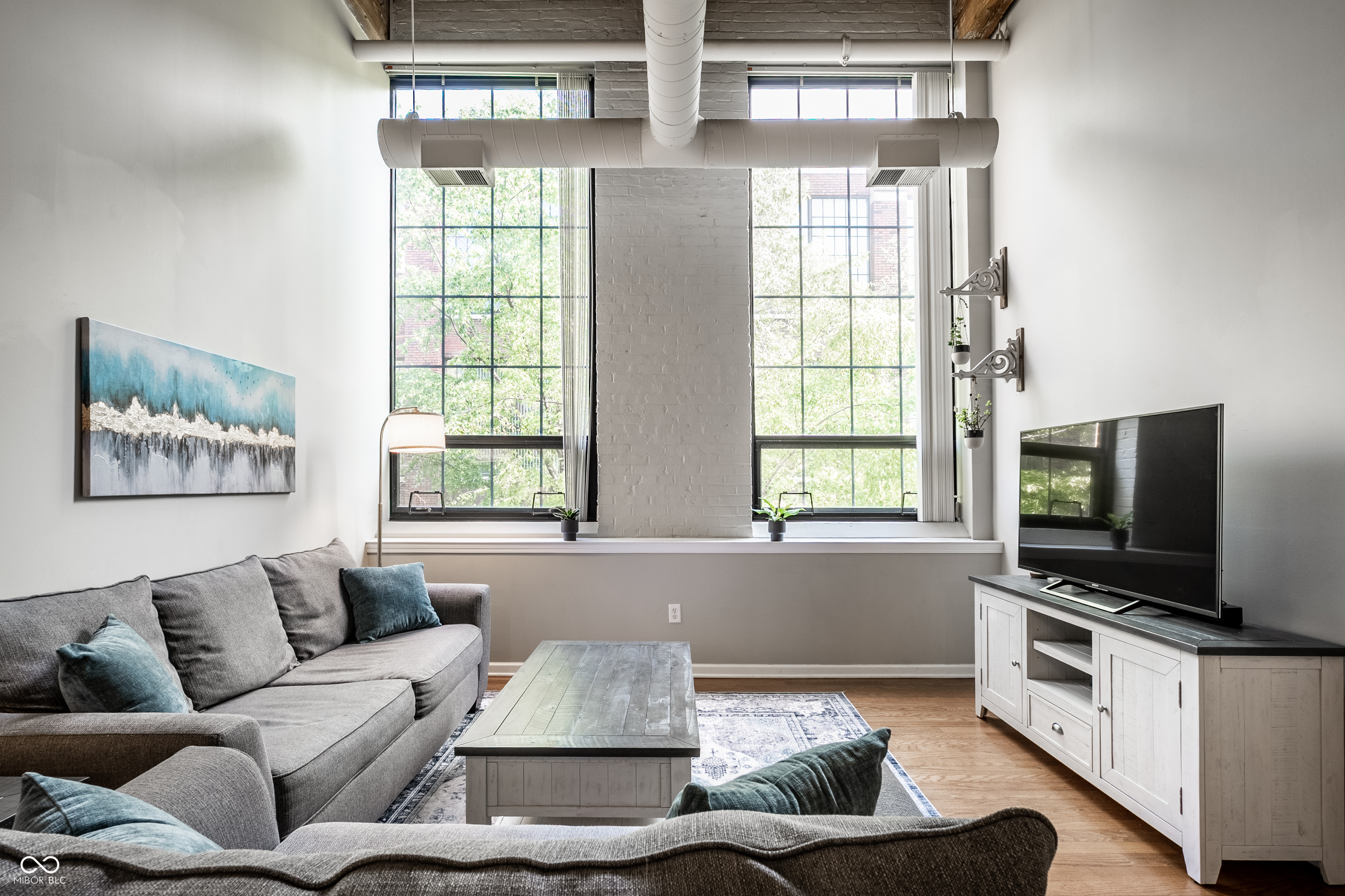 630 N College Avenue Unit: 303