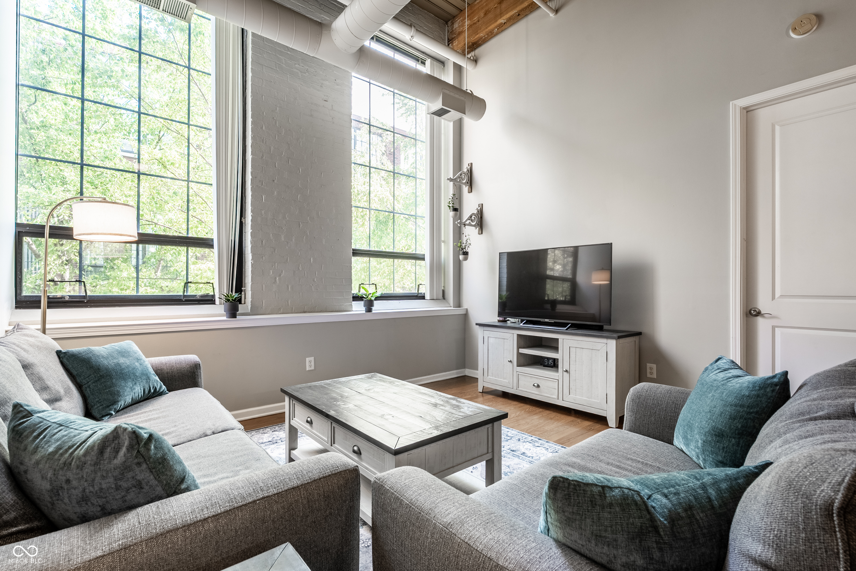 630 N College Avenue Unit: 303