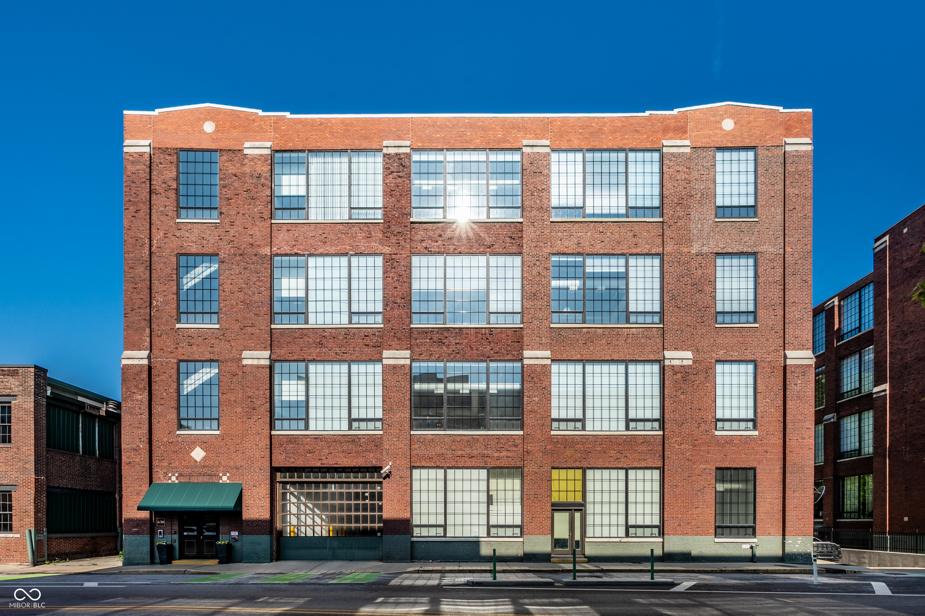 630 N College Avenue Unit: 303