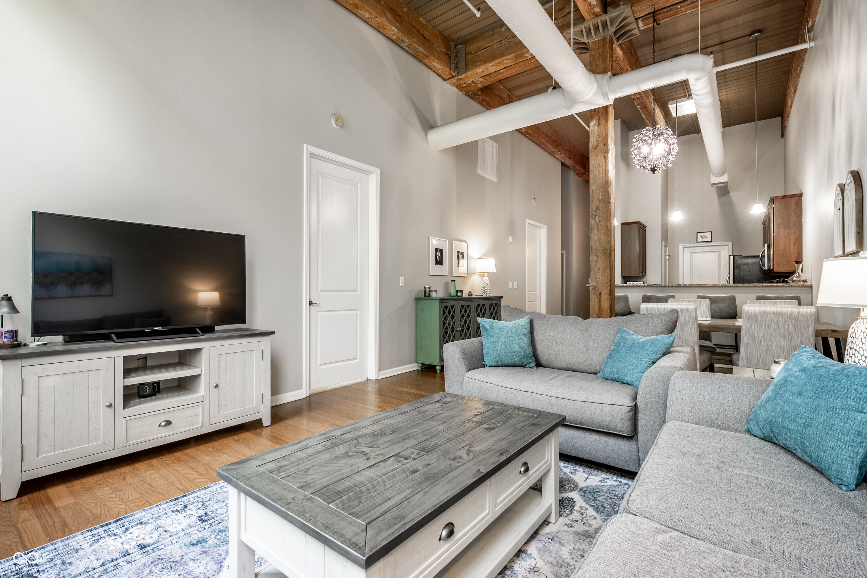 630 N College Avenue Unit: 303