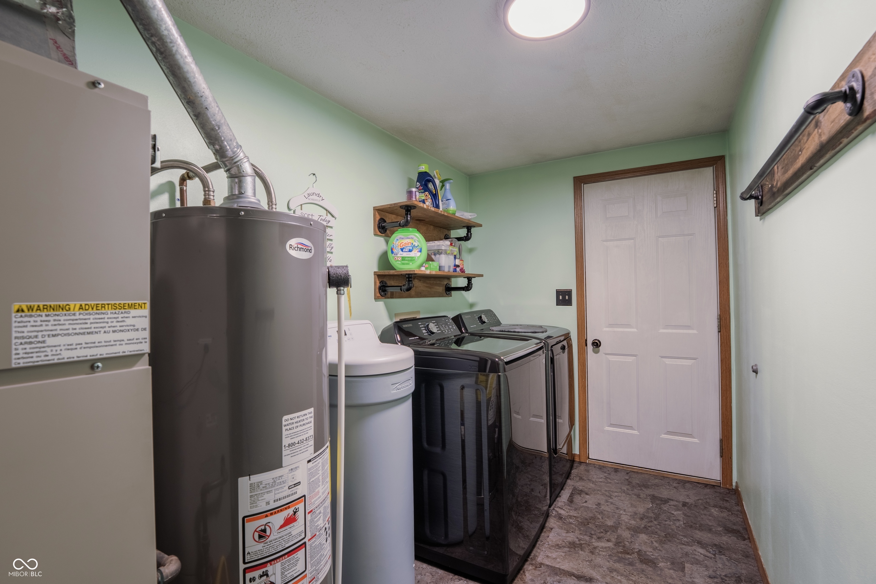 1705 Riley Road