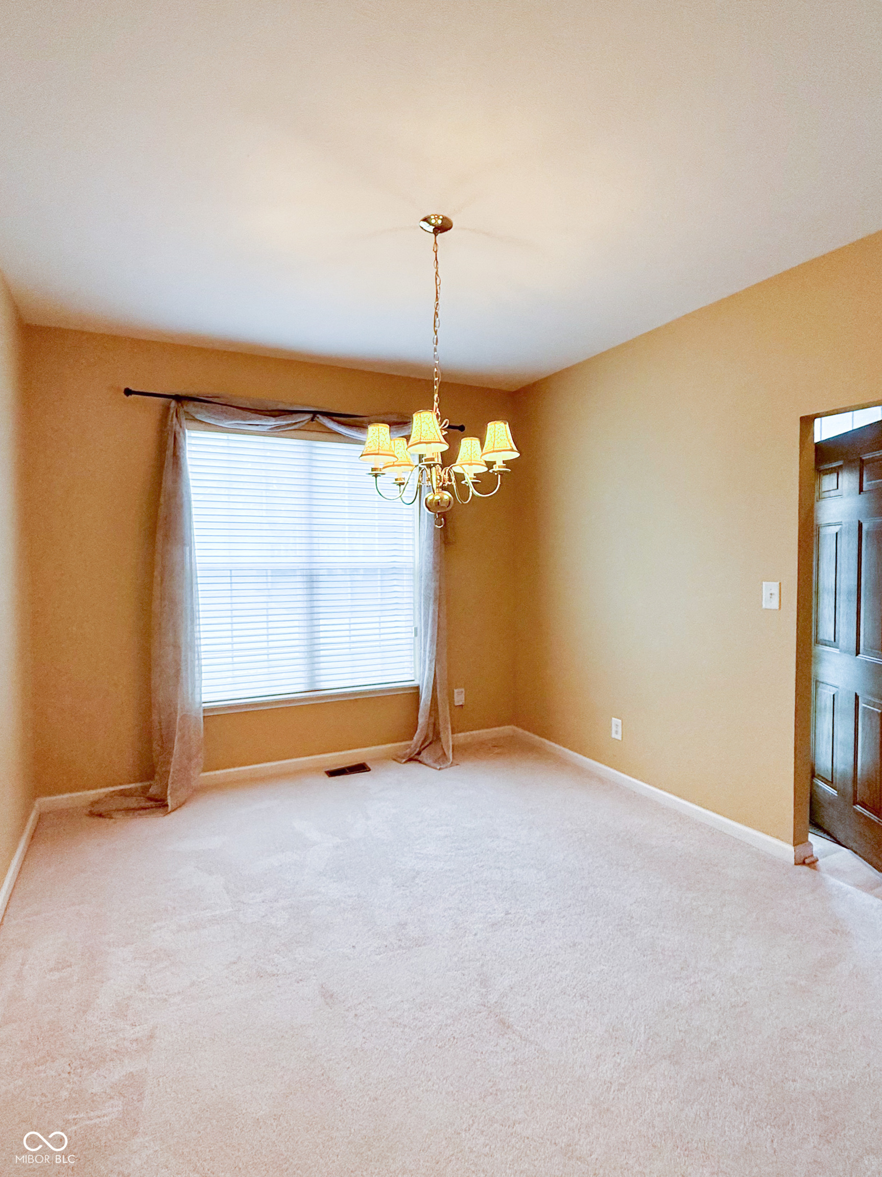 5813 Stone Pine Trail