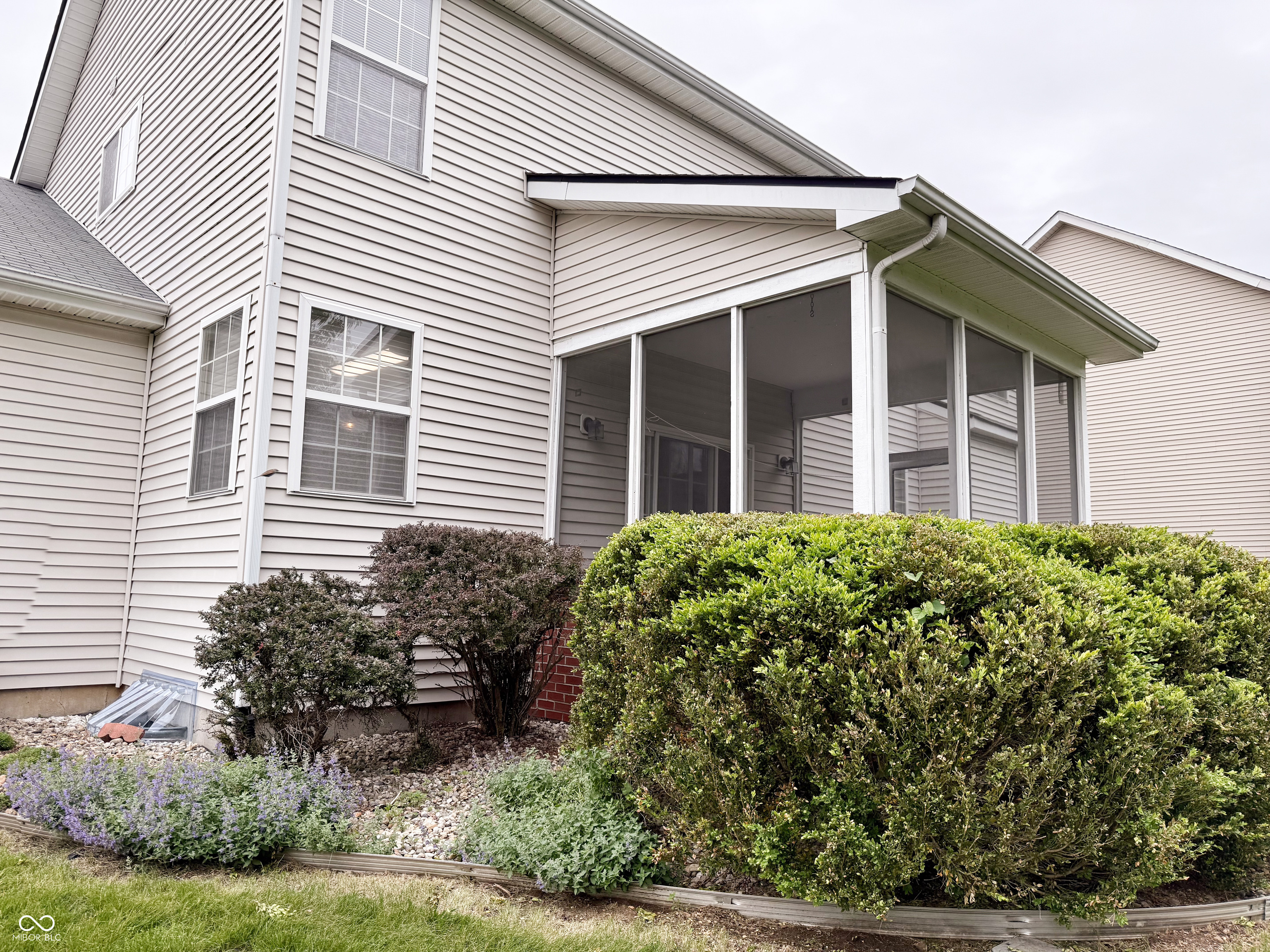5813 Stone Pine Trail