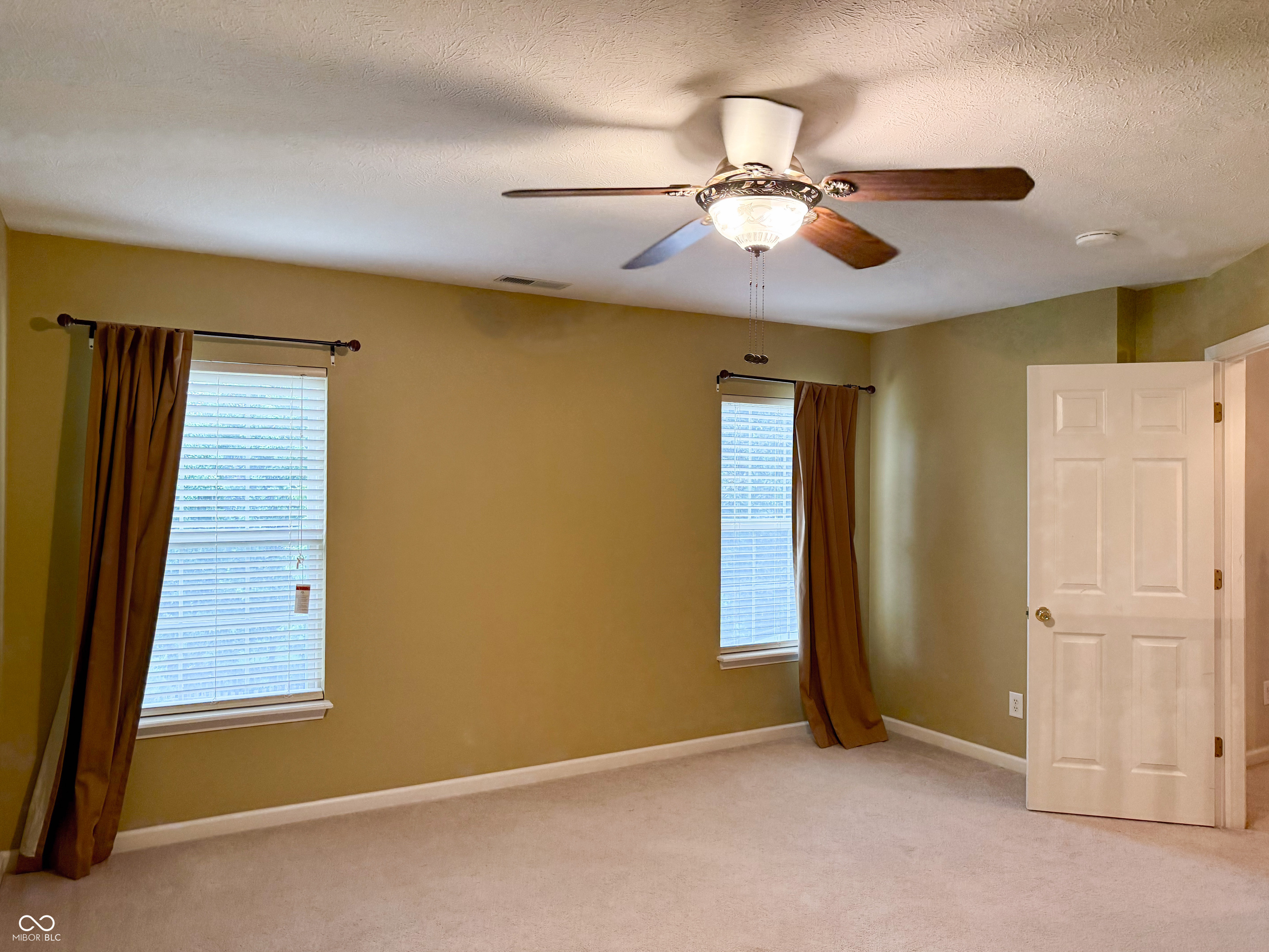 5813 Stone Pine Trail