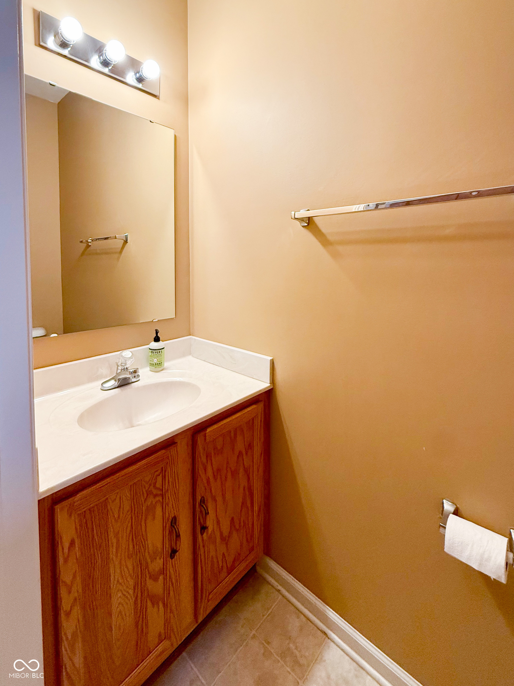 5813 Stone Pine Trail