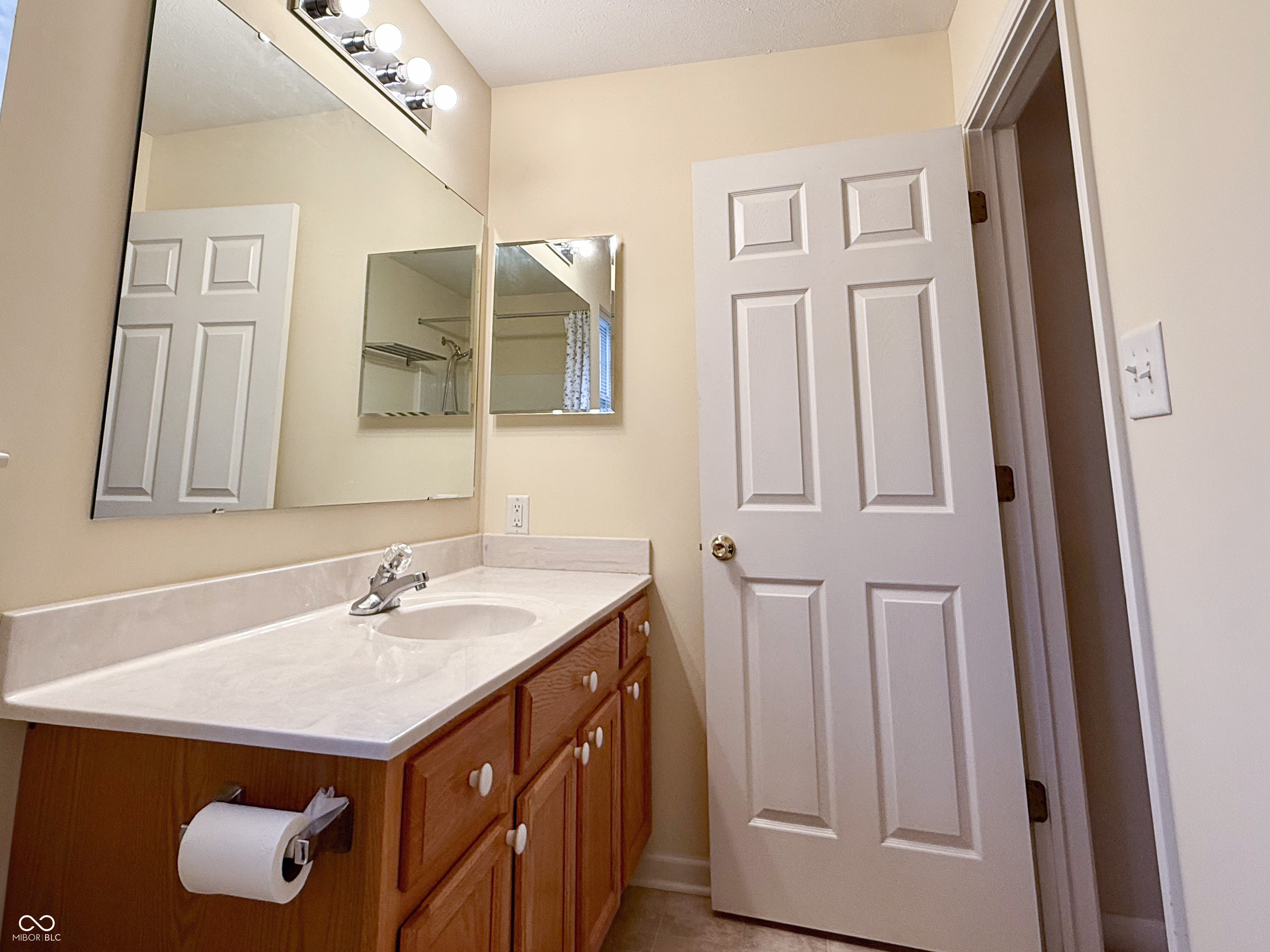 5813 Stone Pine Trail