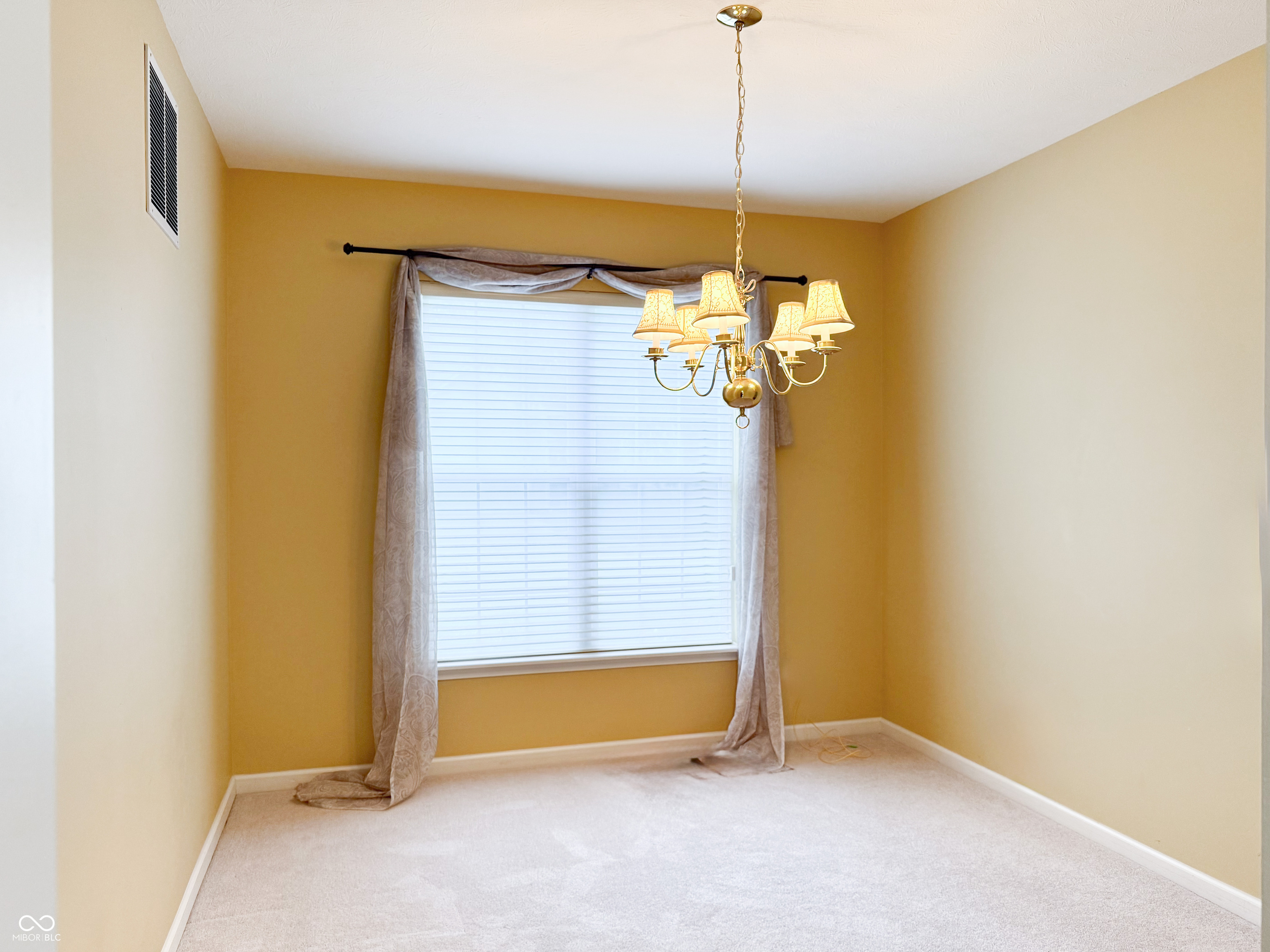 5813 Stone Pine Trail
