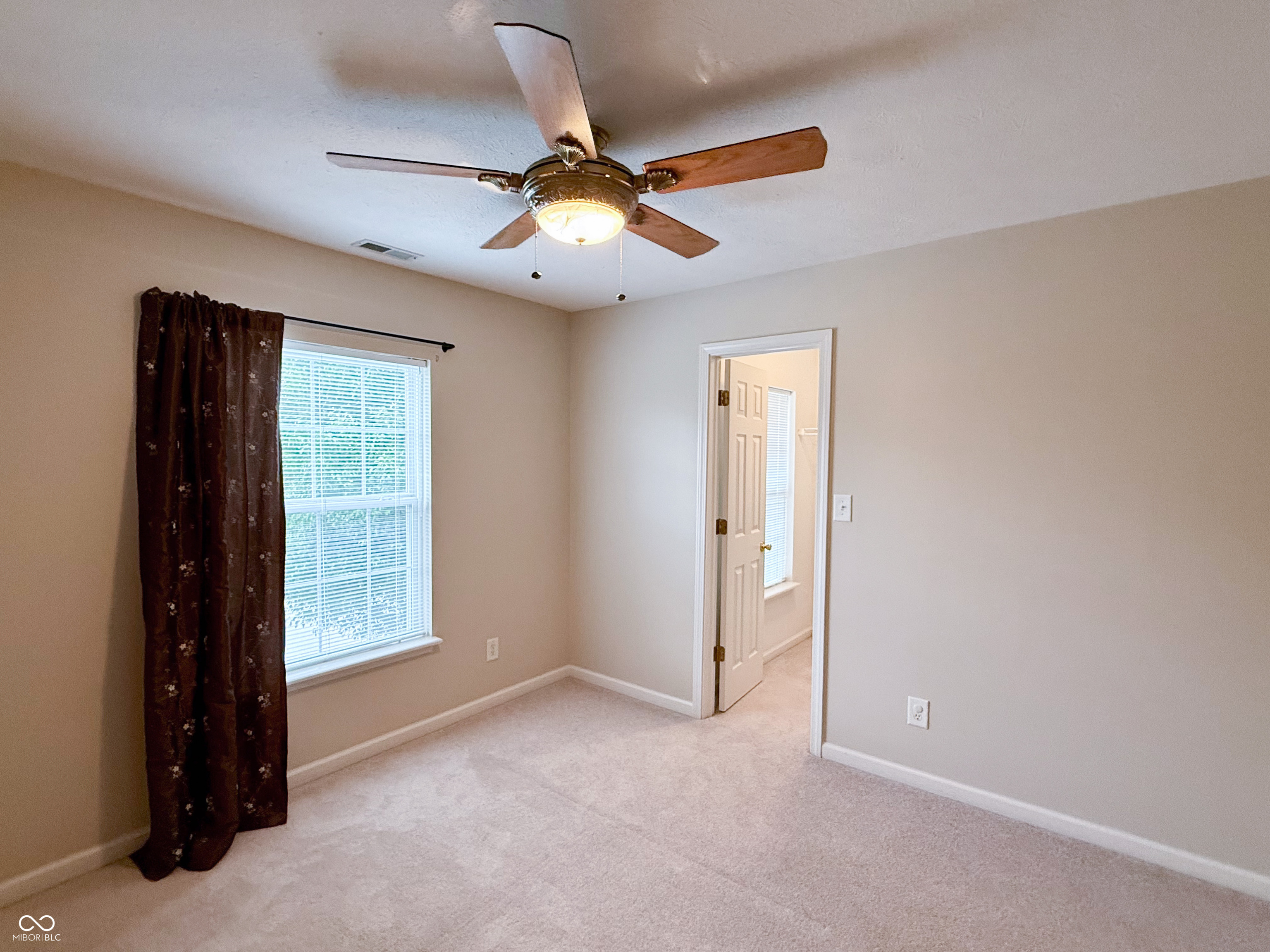 5813 Stone Pine Trail