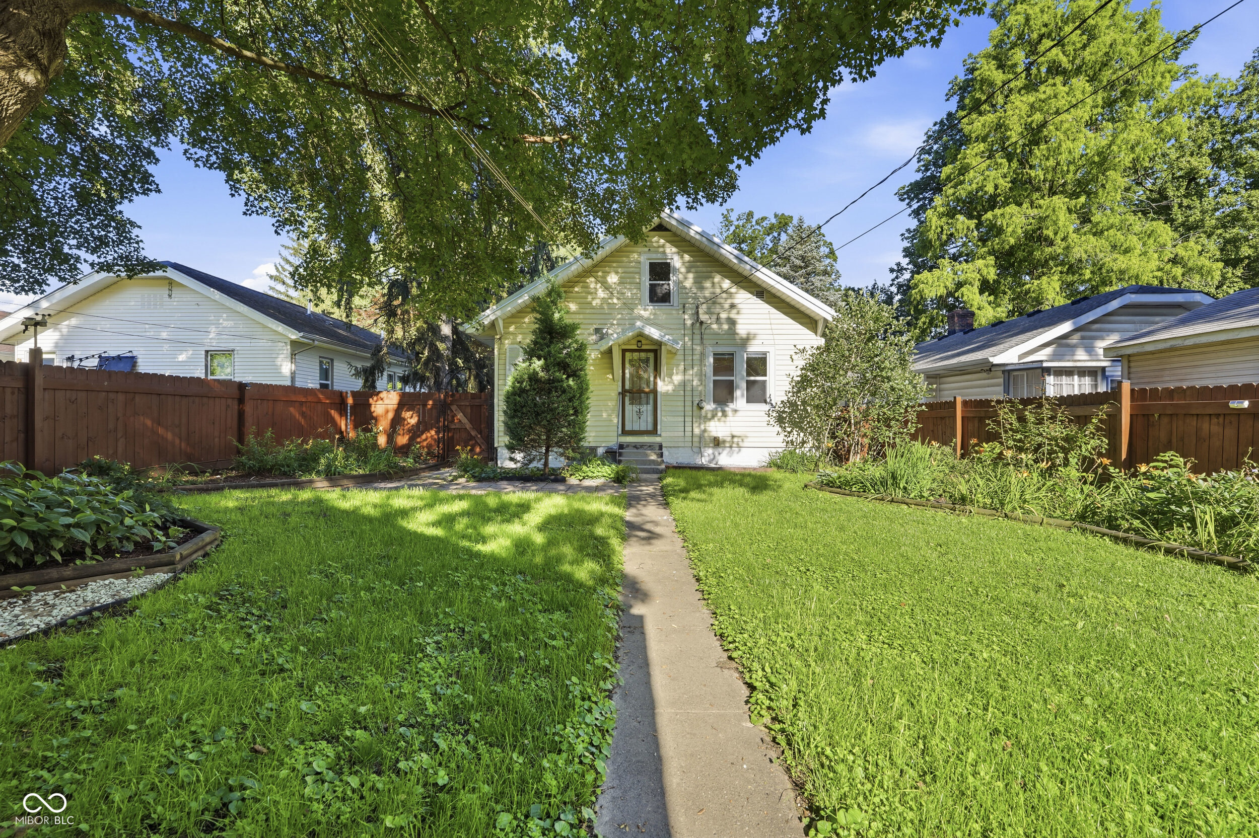 5531 Carrollton Avenue