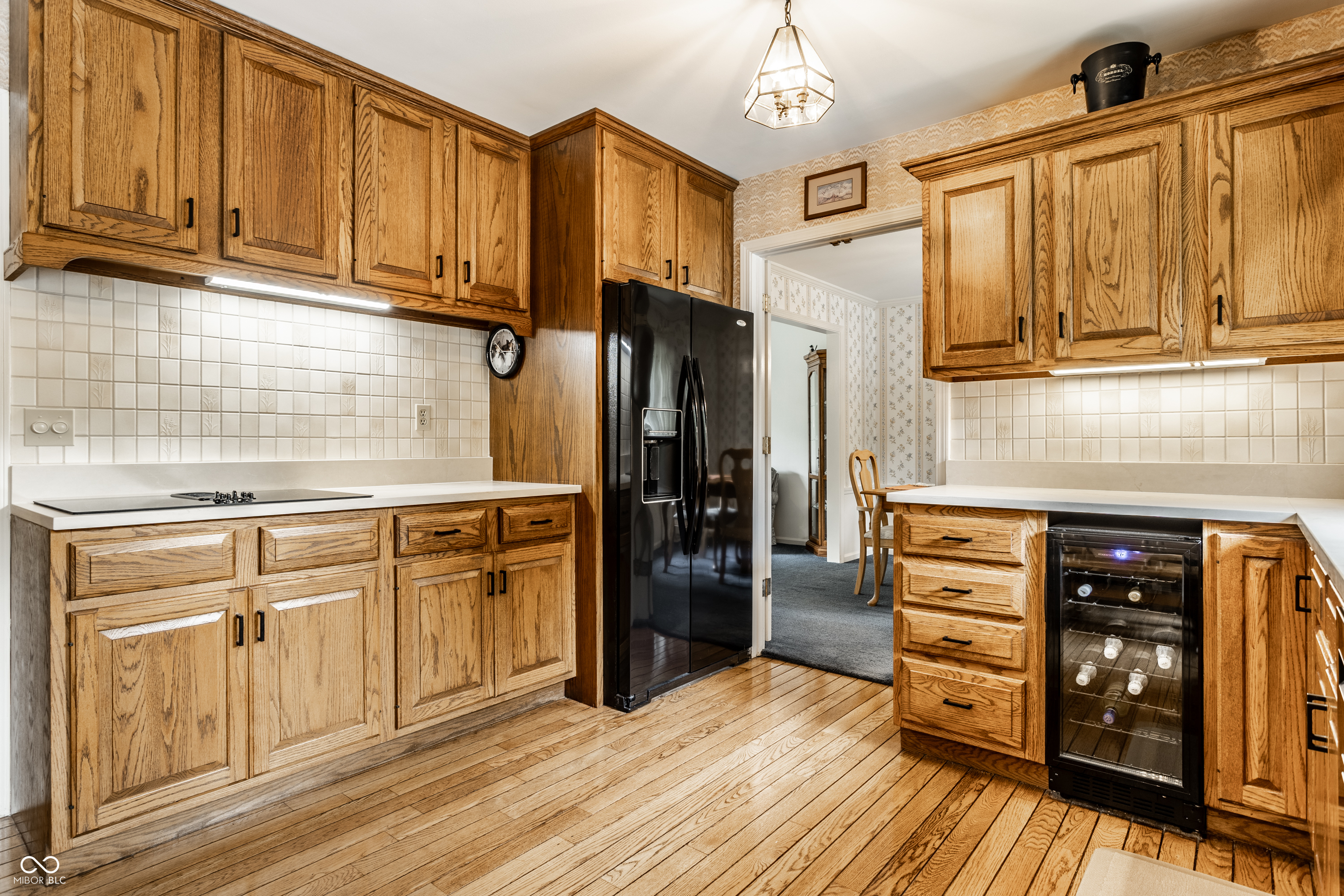 3229 E 69th Street