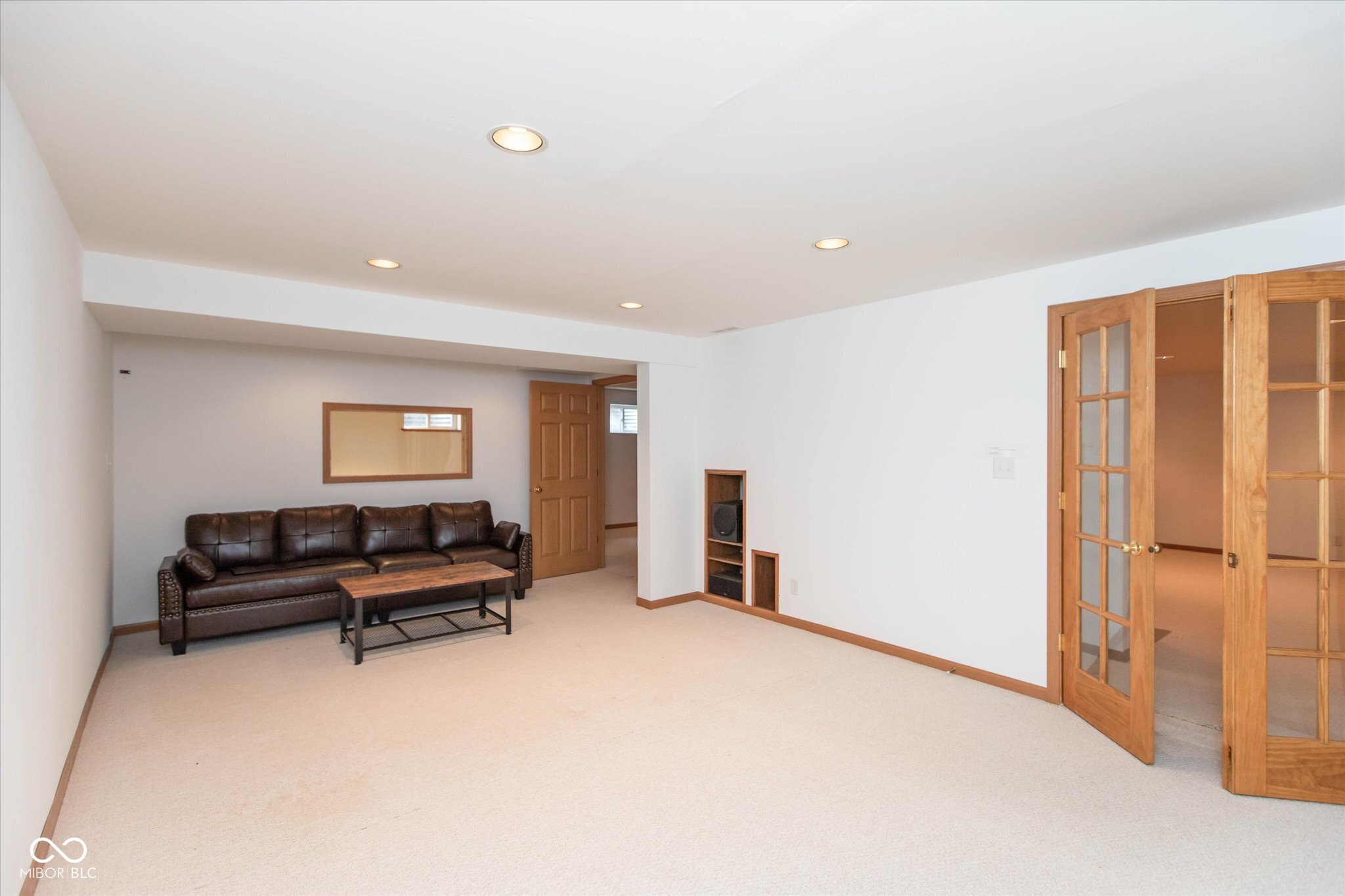 13888 Dearborn Circle