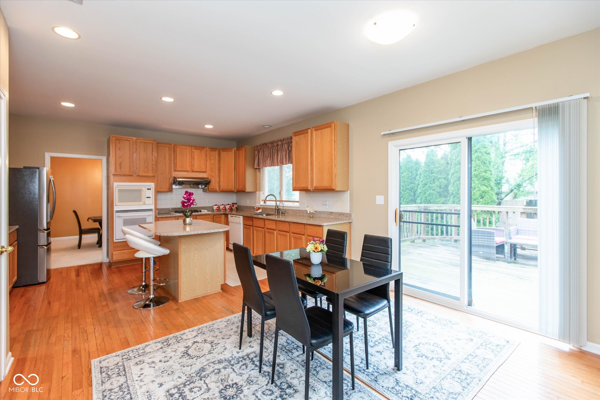 13888 Dearborn Circle