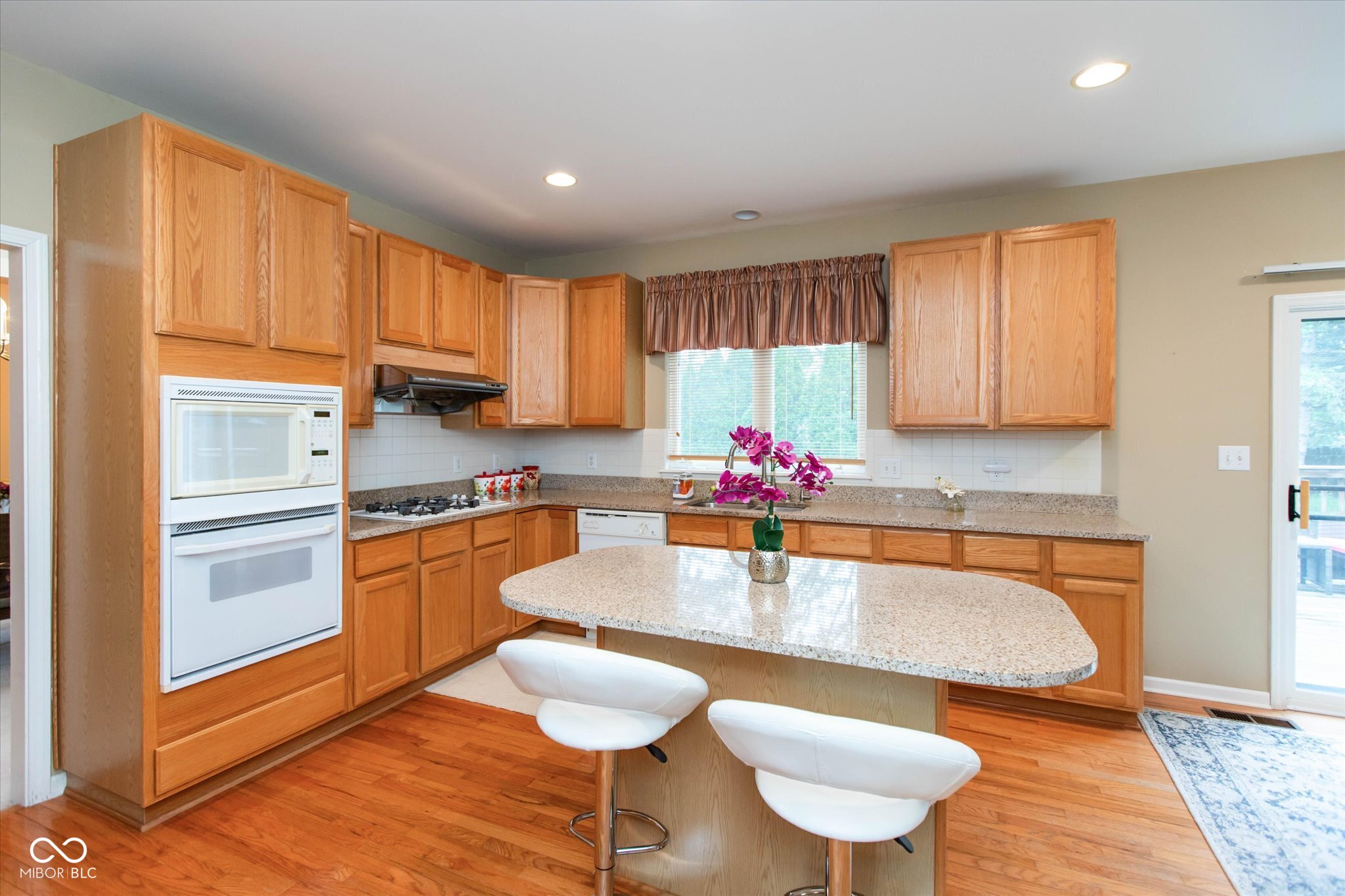13888 Dearborn Circle