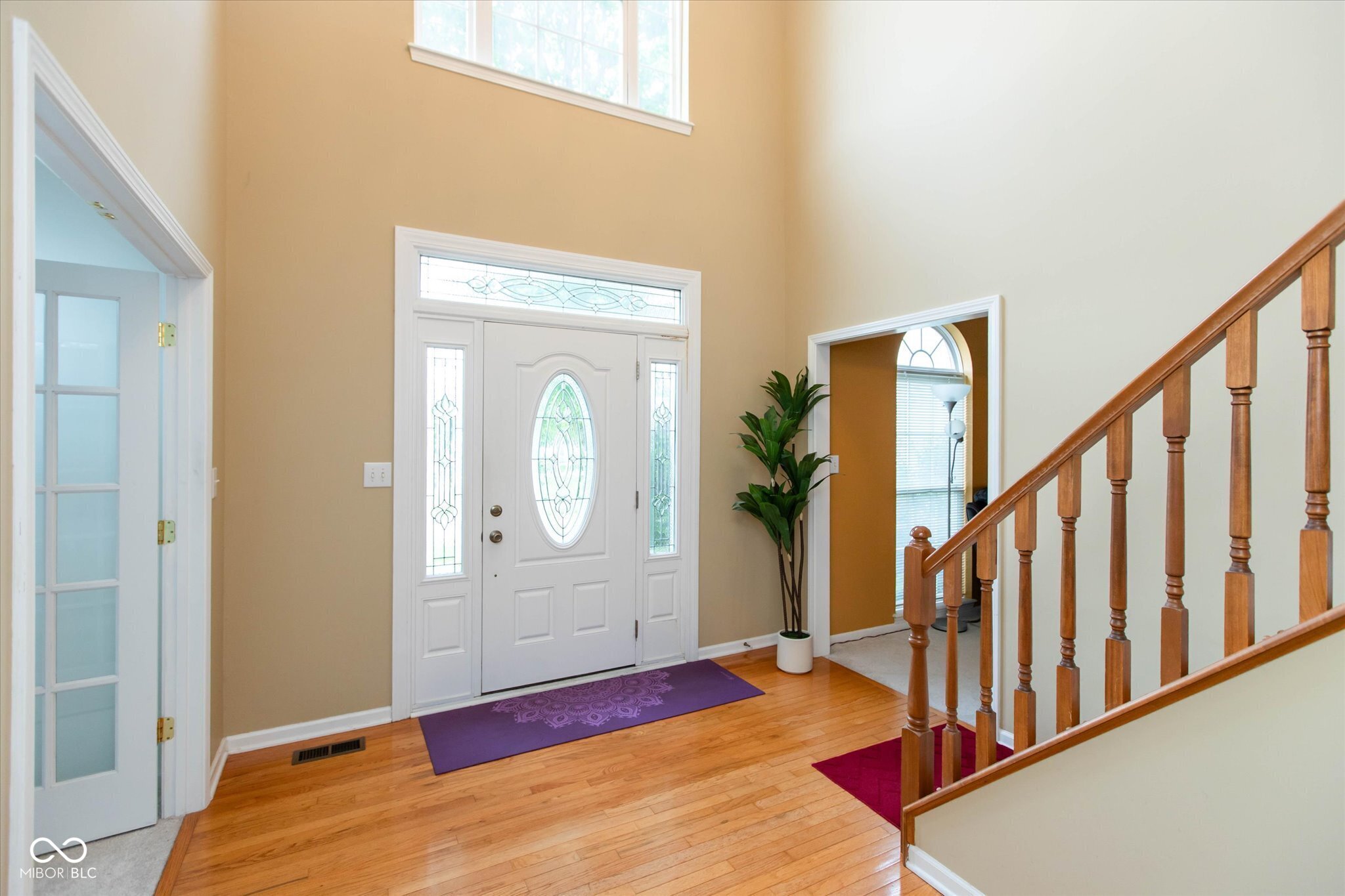 13888 Dearborn Circle