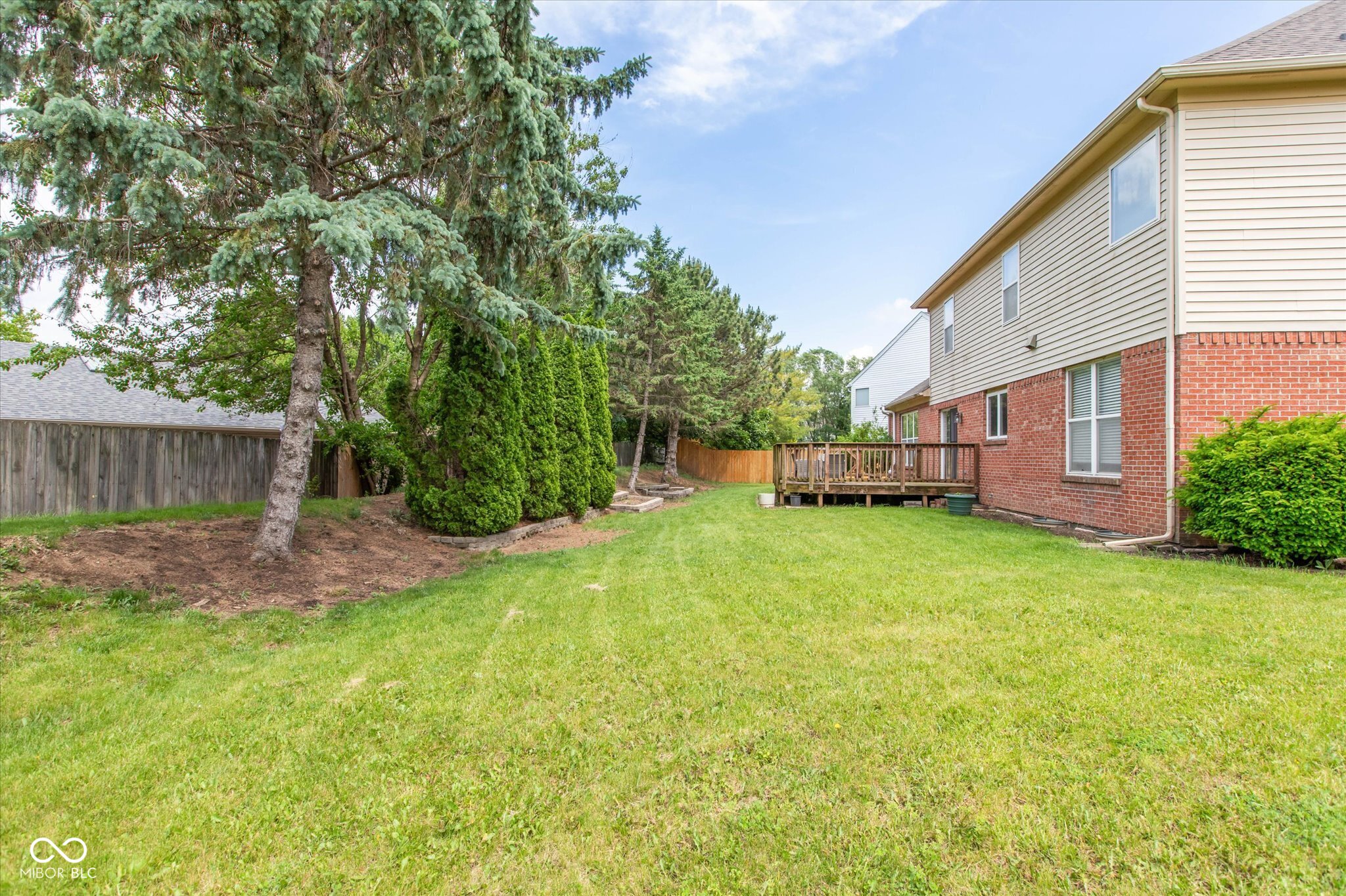 13888 Dearborn Circle