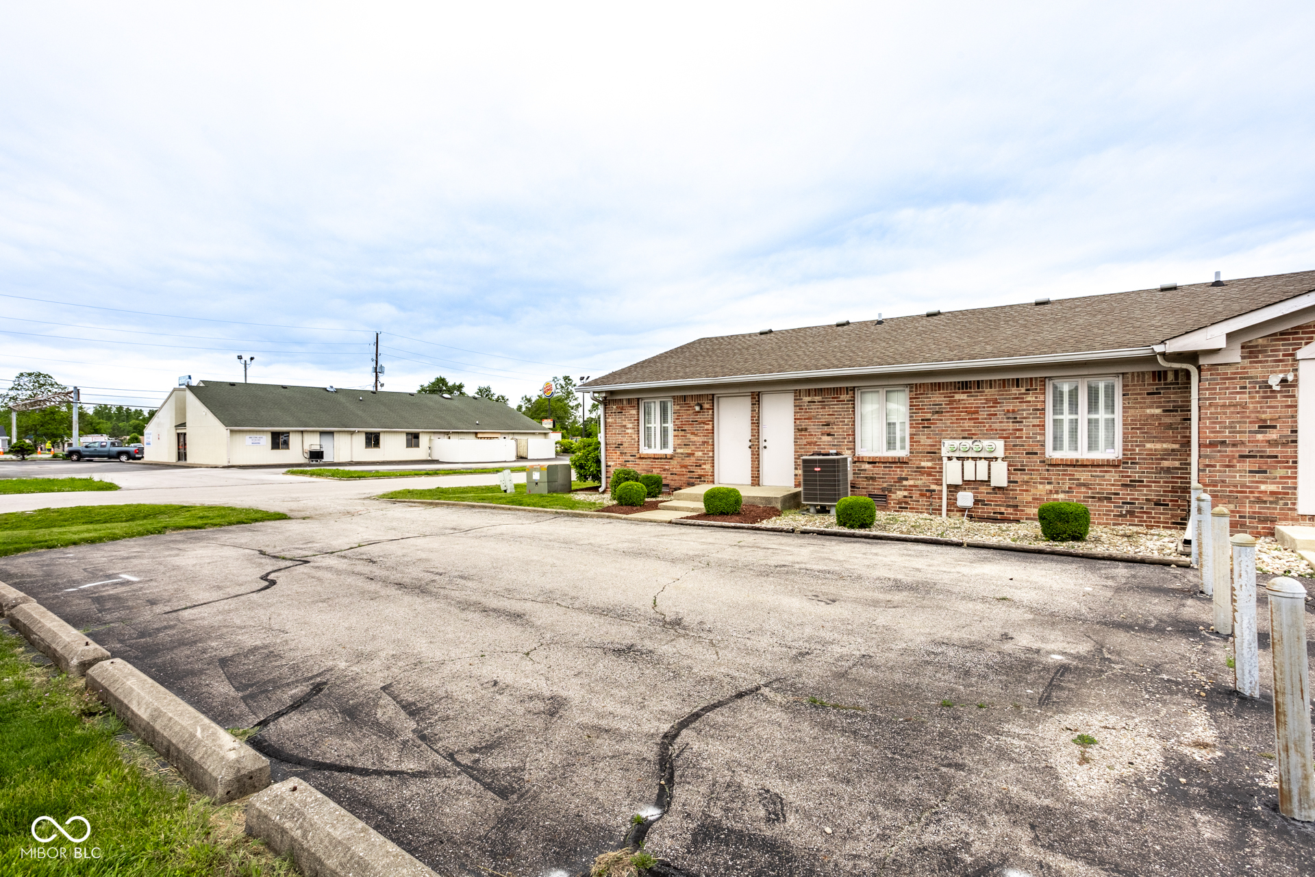 7412 Rockville Road