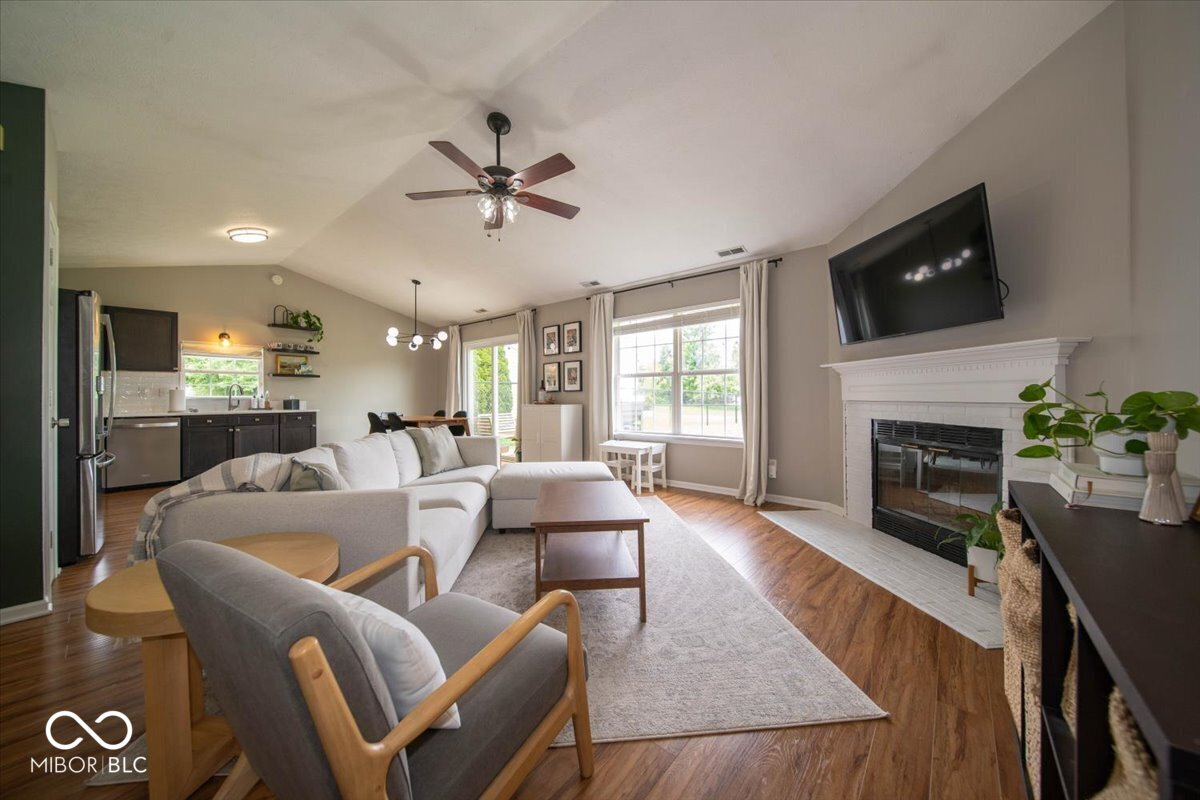 6766 Lexington Circle