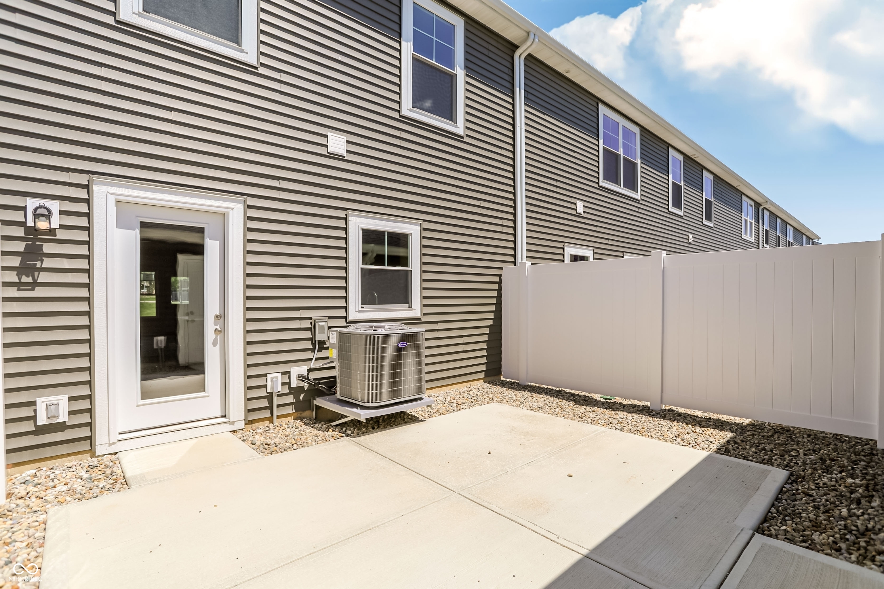 3389 E 196th Street