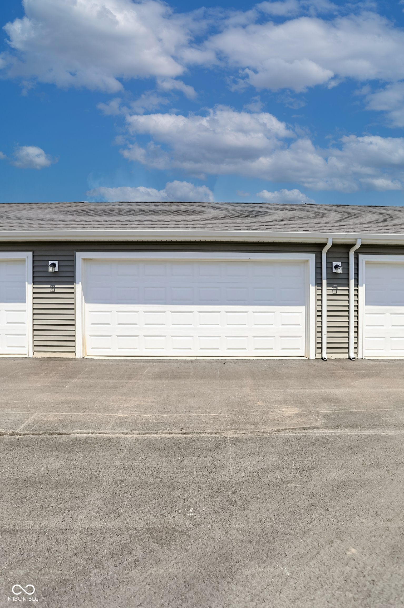 3389 E 196th Street