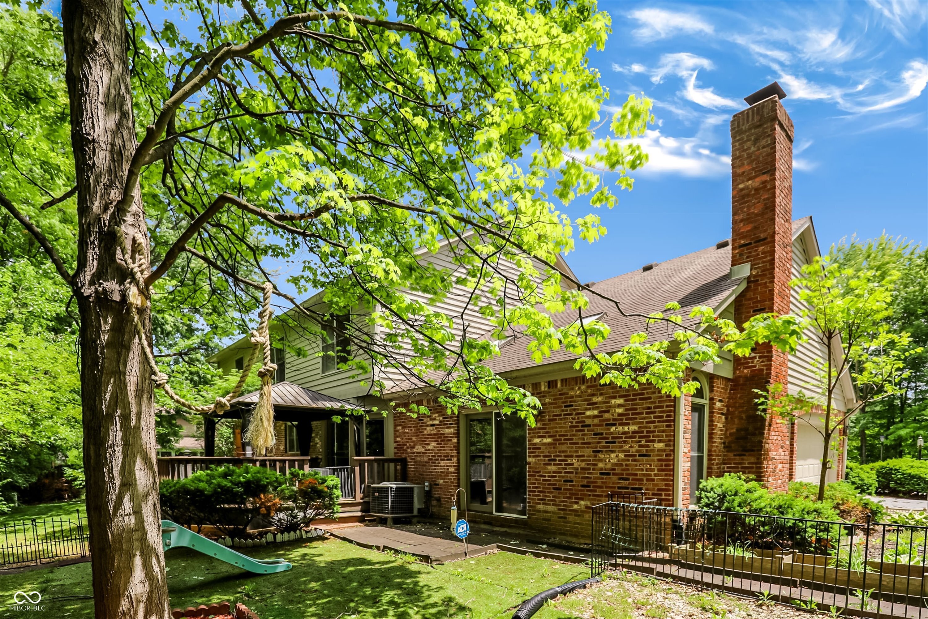 1884 Highland Cove