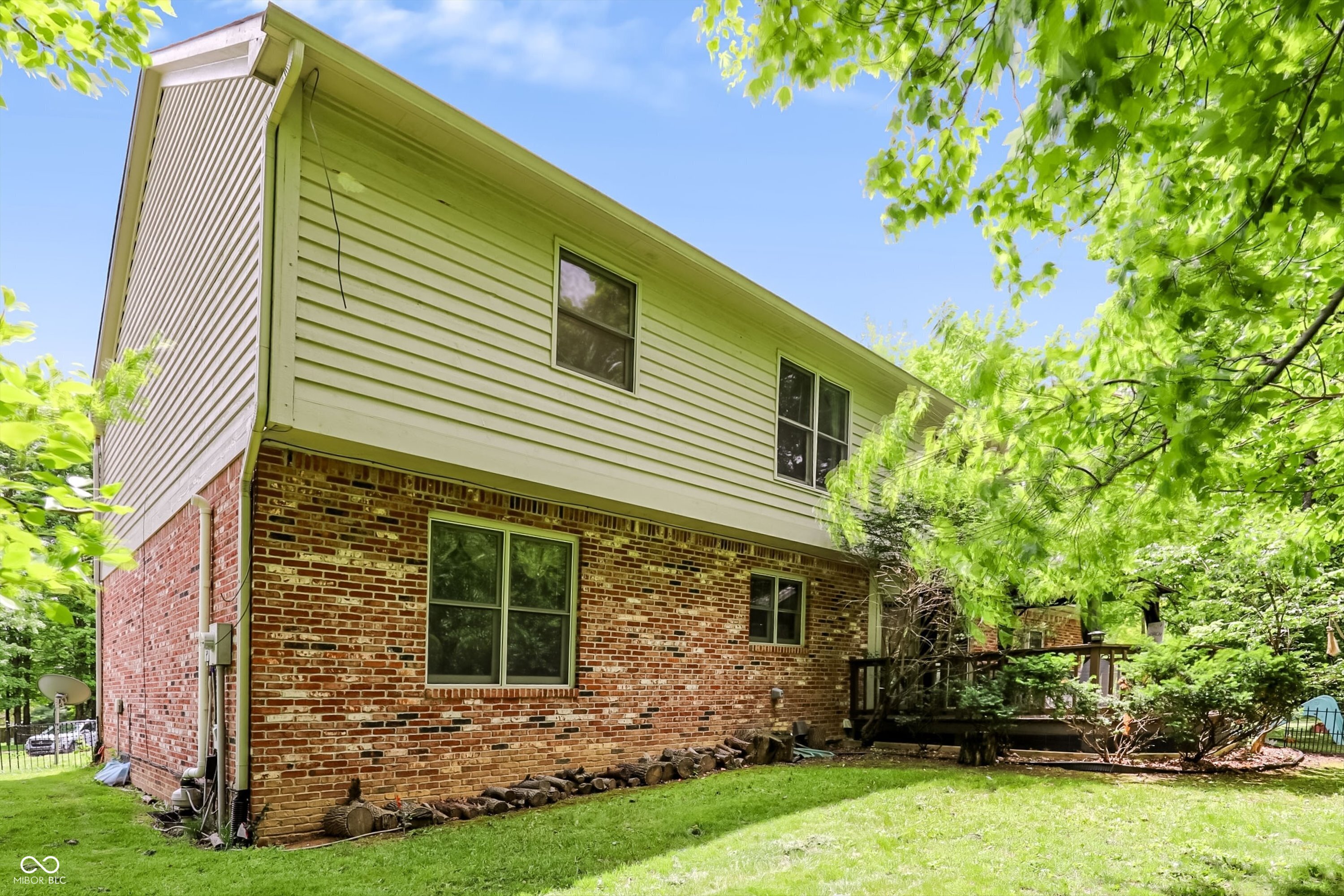 1884 Highland Cove