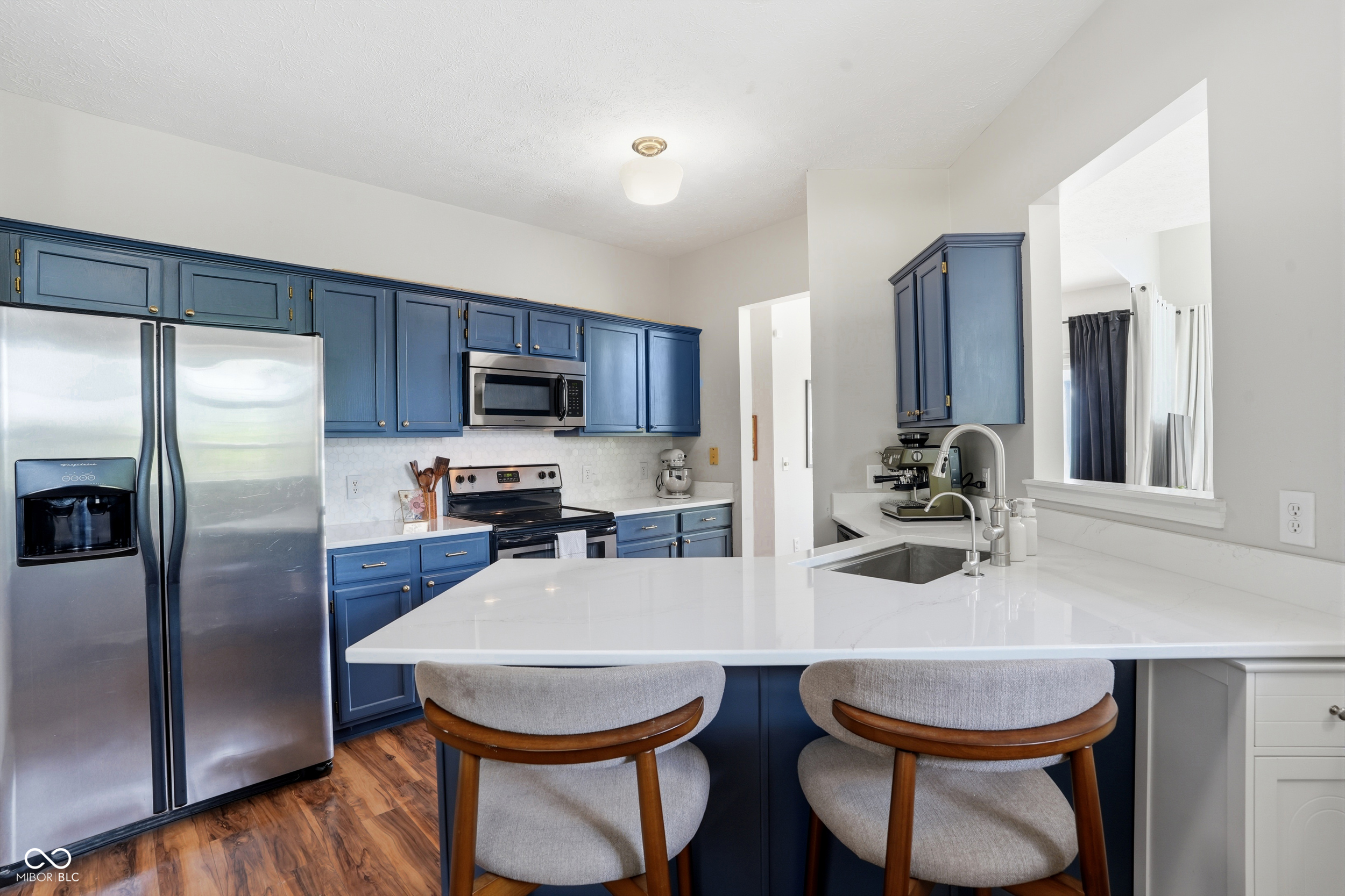 9517 Longwell Drive