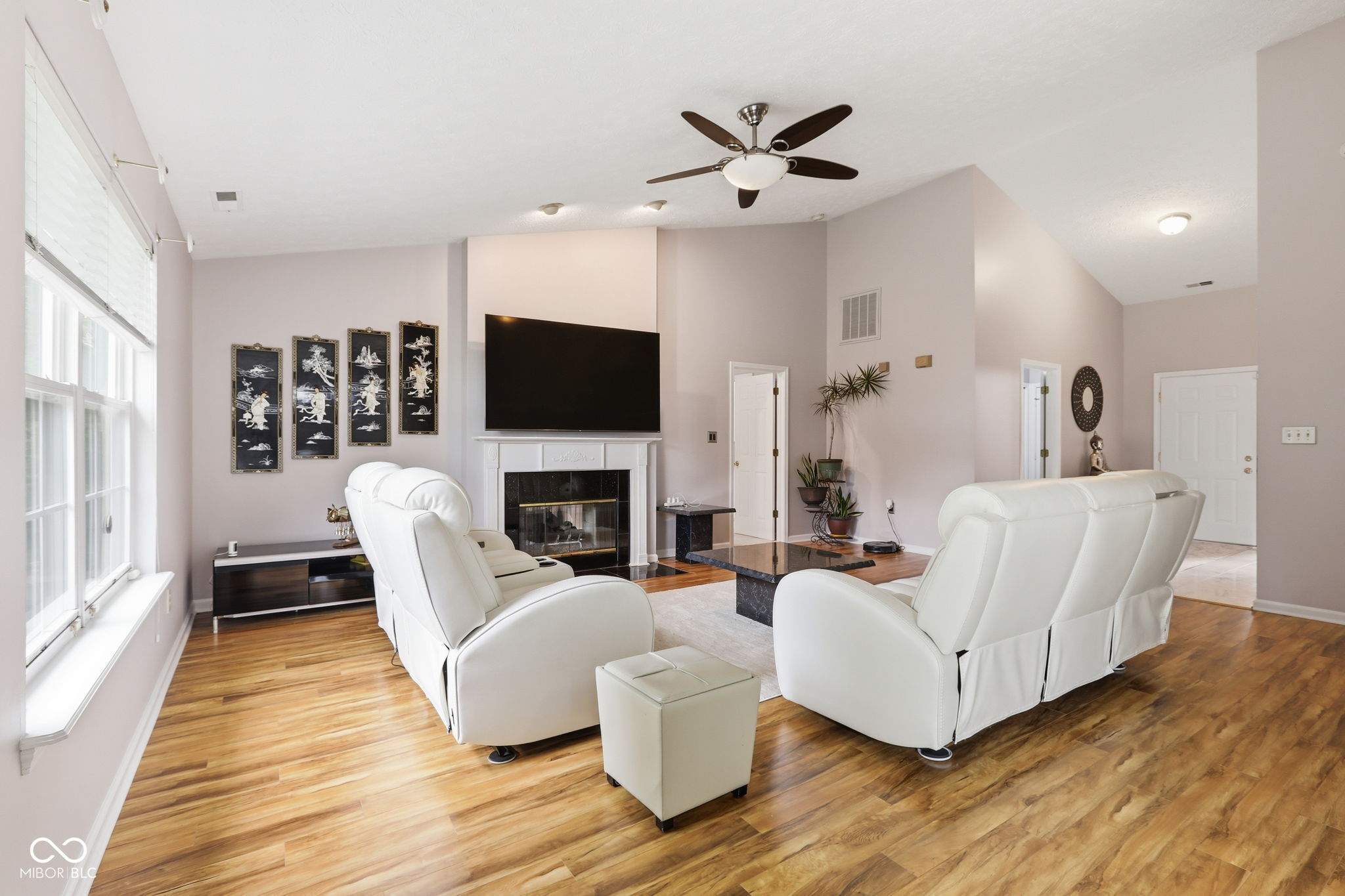 9555 Summer Ridge Place