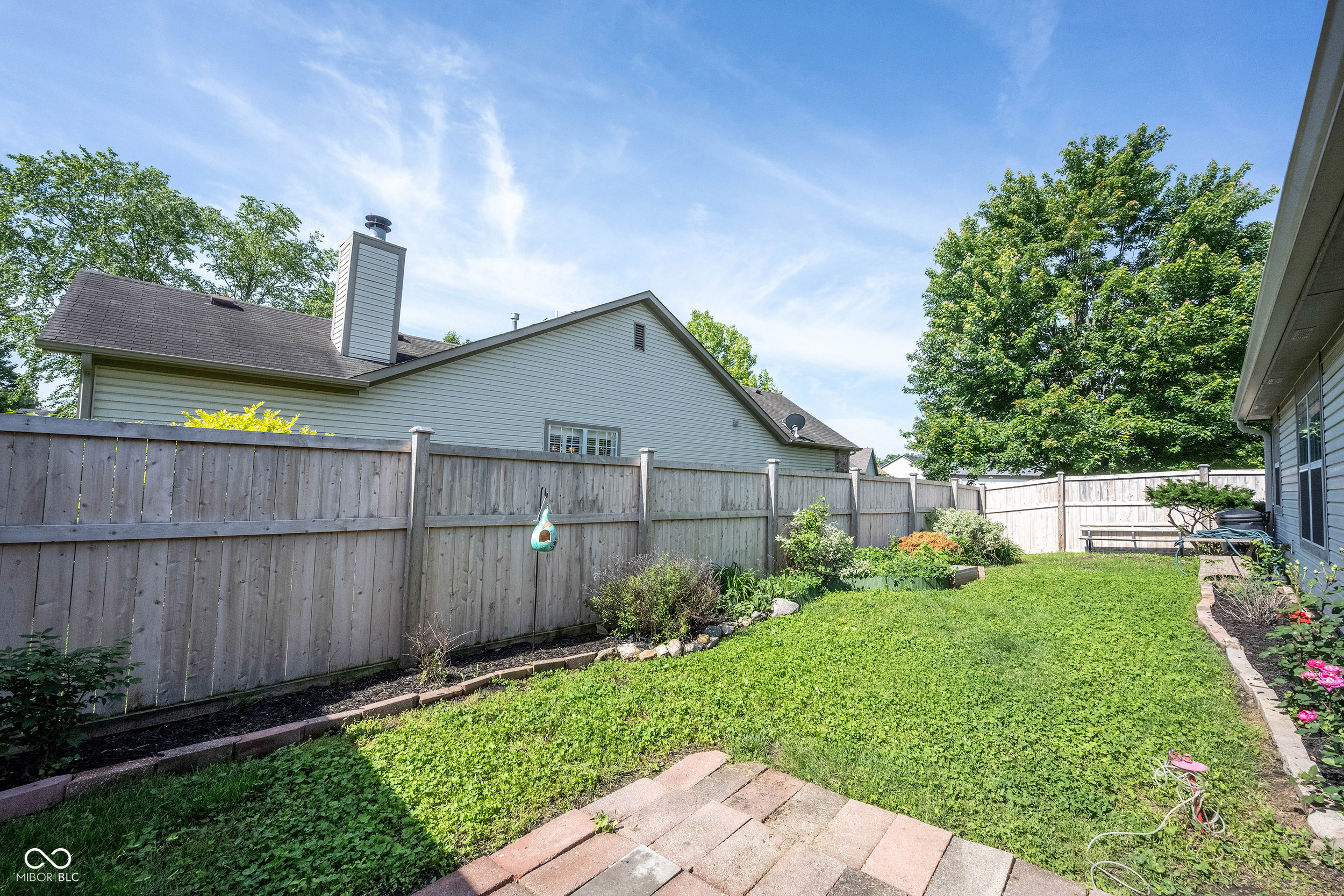 5837 Common Circle