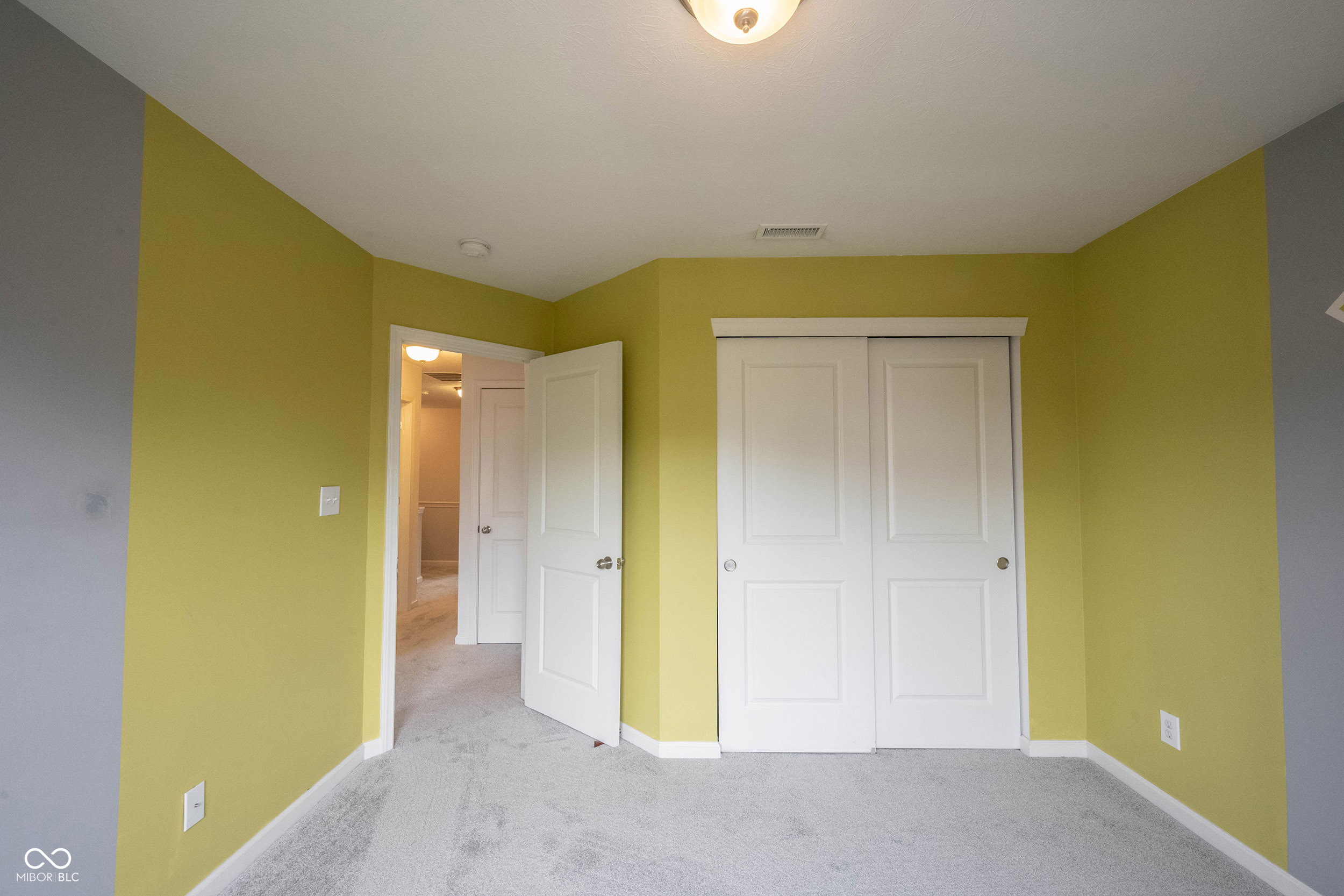 11910 Riley Drive Unit: 5