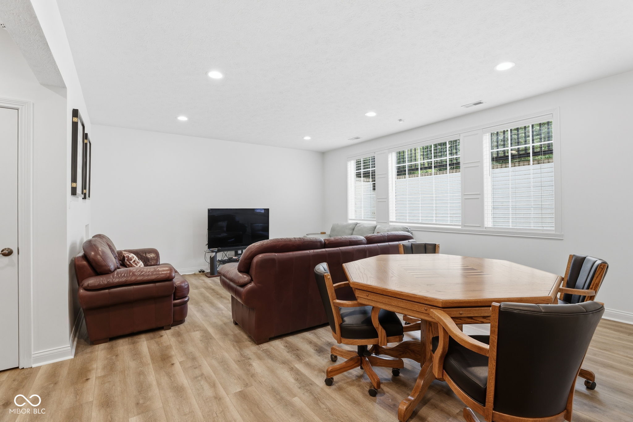 7639 Spring Ridge Drive