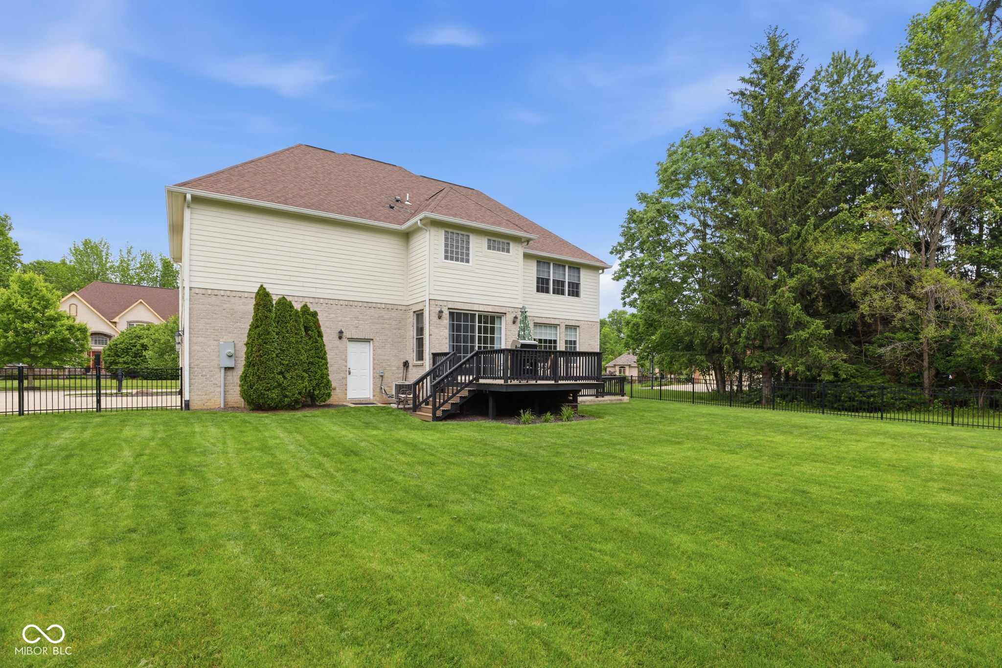 7639 Spring Ridge Drive