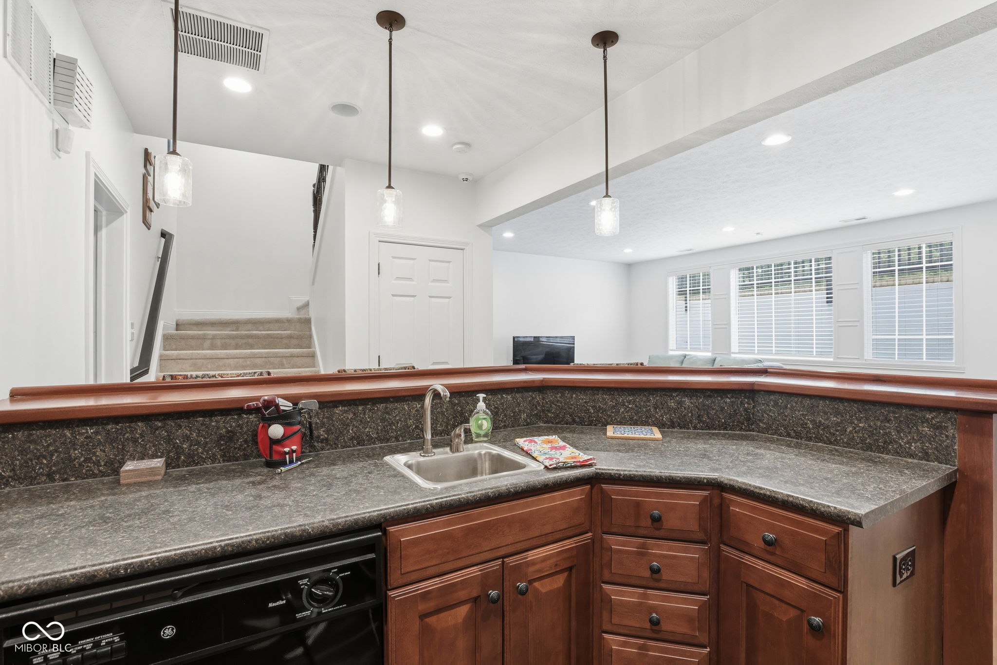 7639 Spring Ridge Drive