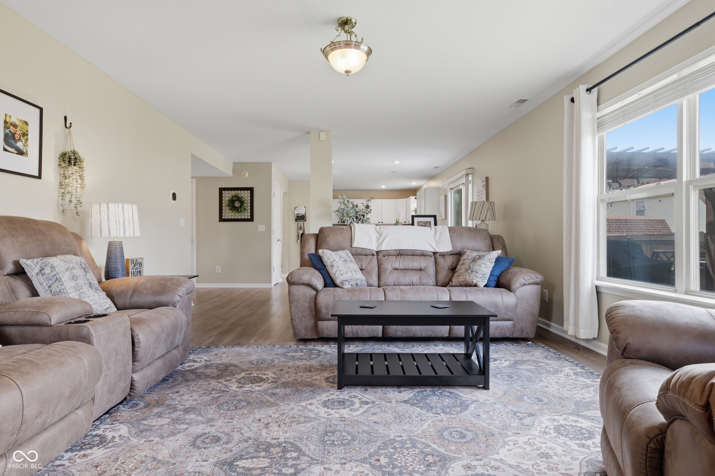 2536 Lorentson Court