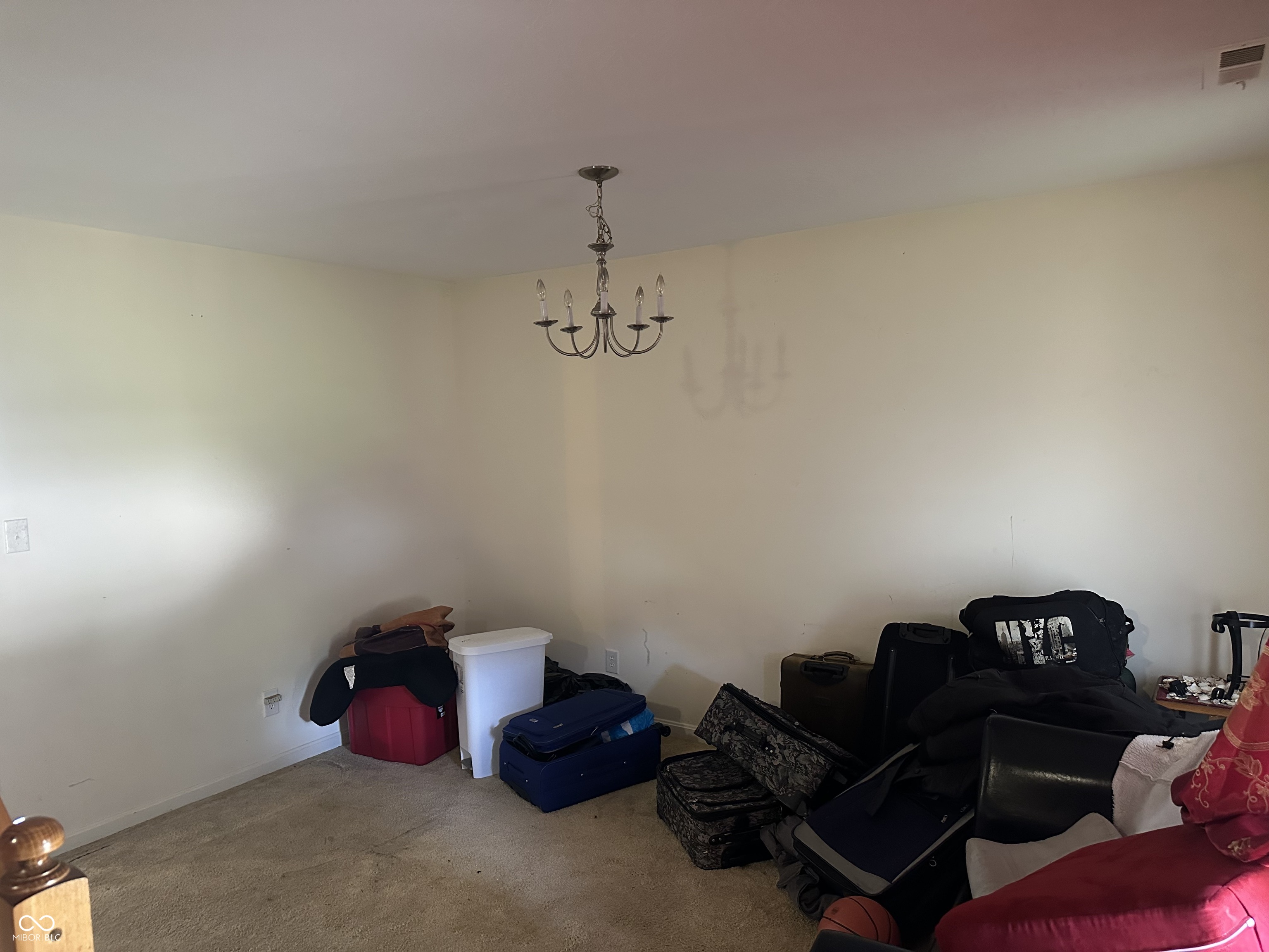 2560 Cabin Hill Road