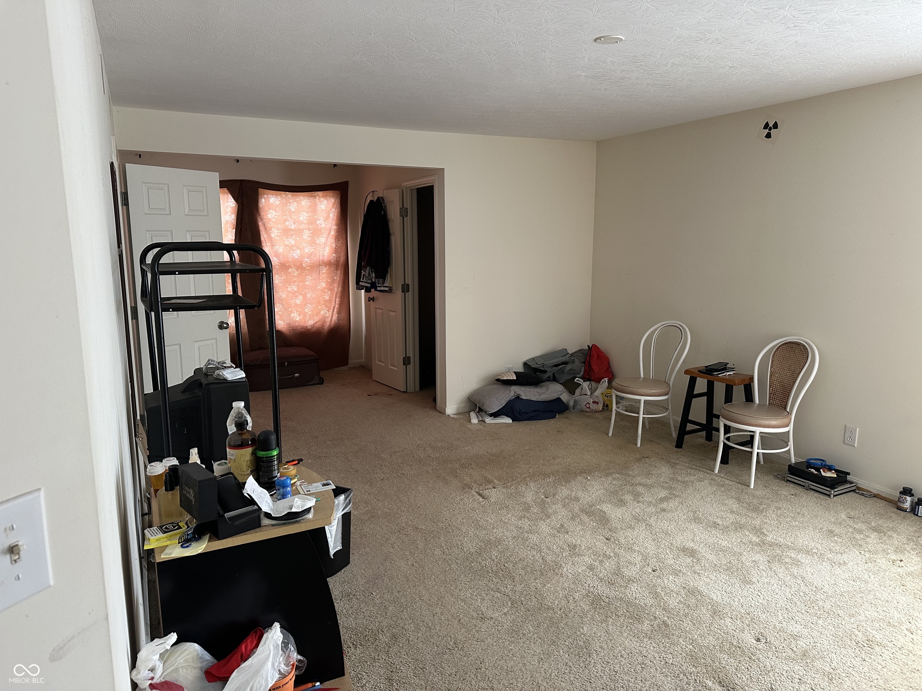 2560 Cabin Hill Road