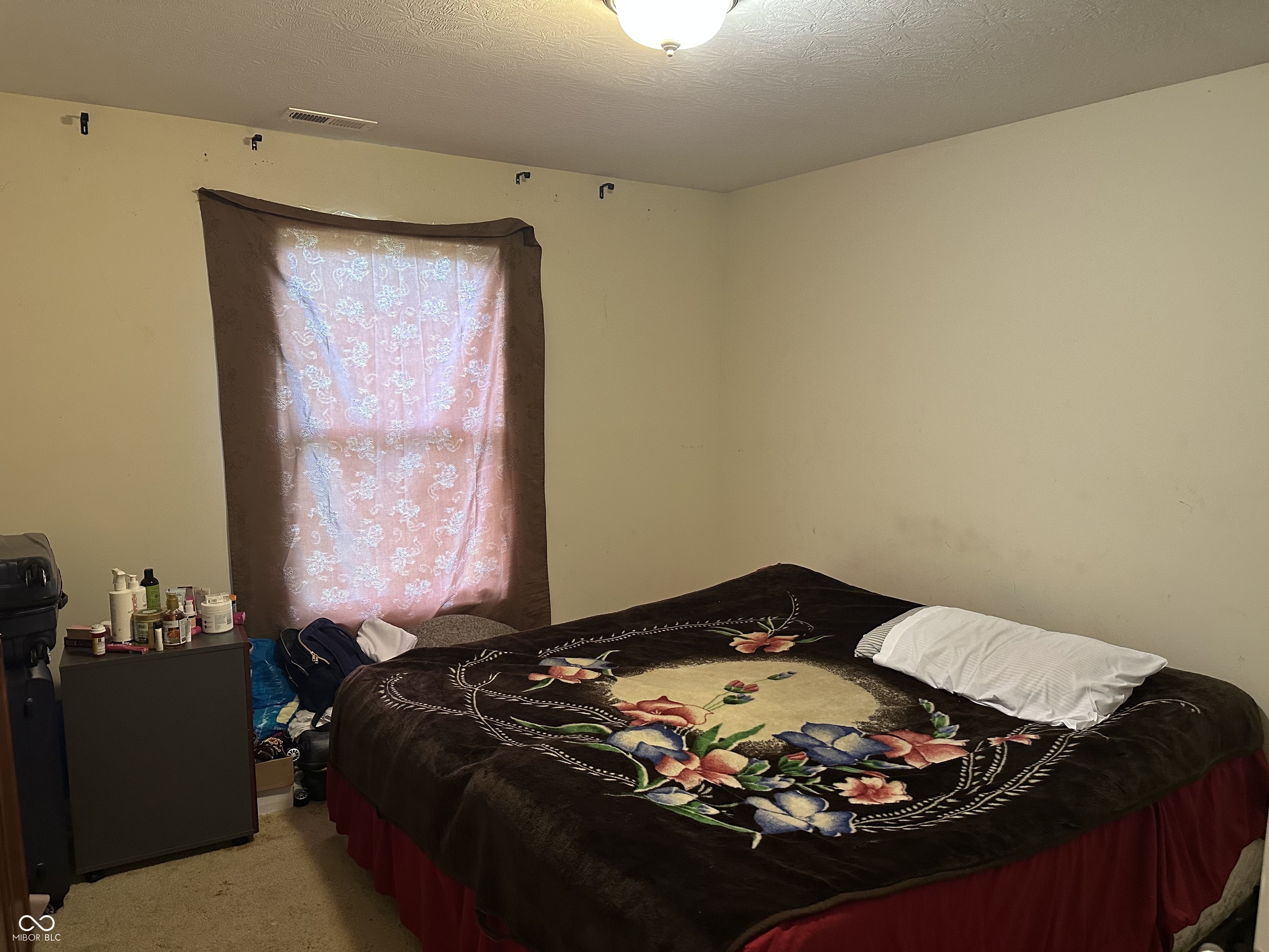 2560 Cabin Hill Road
