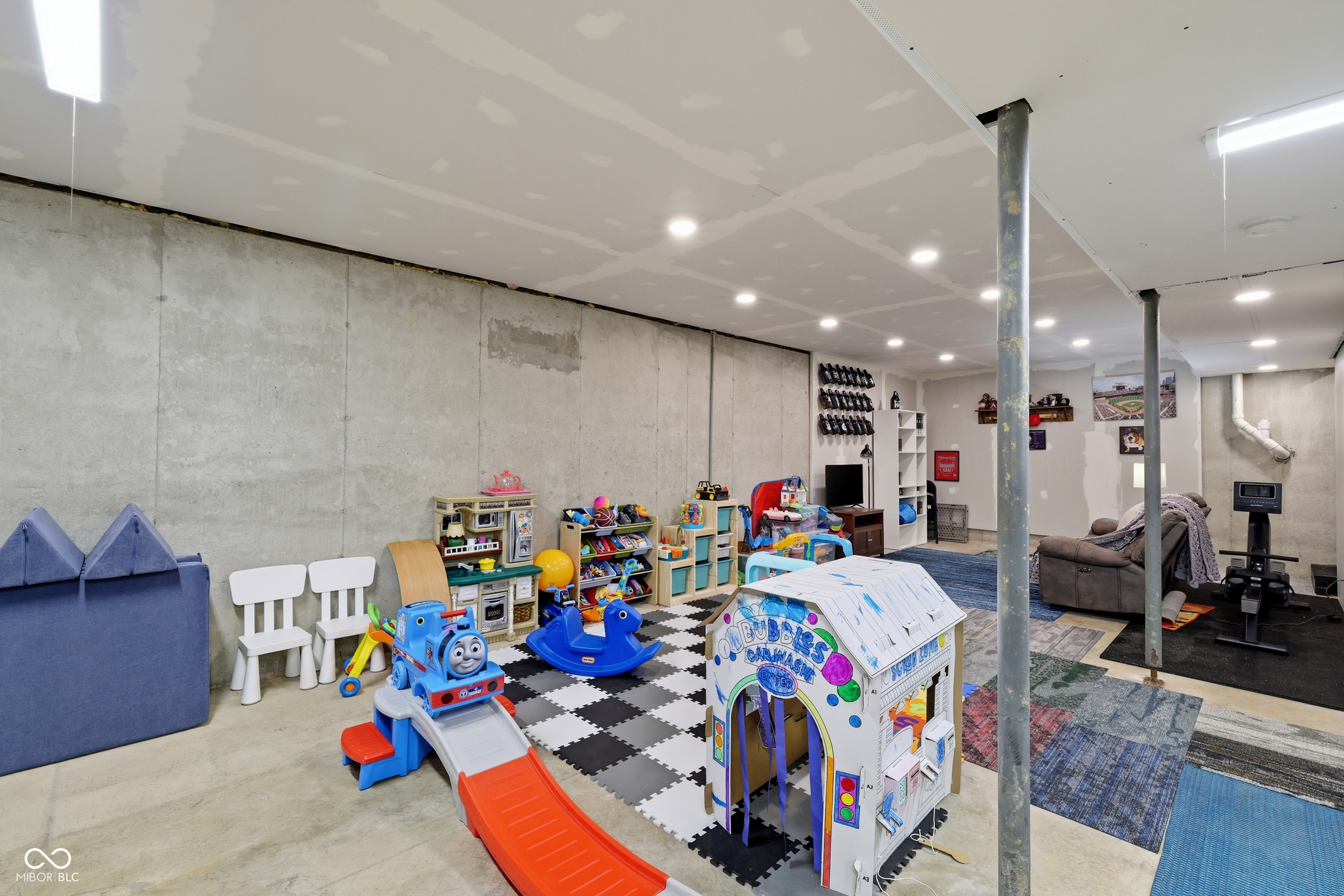 11025 Cool Winds Way