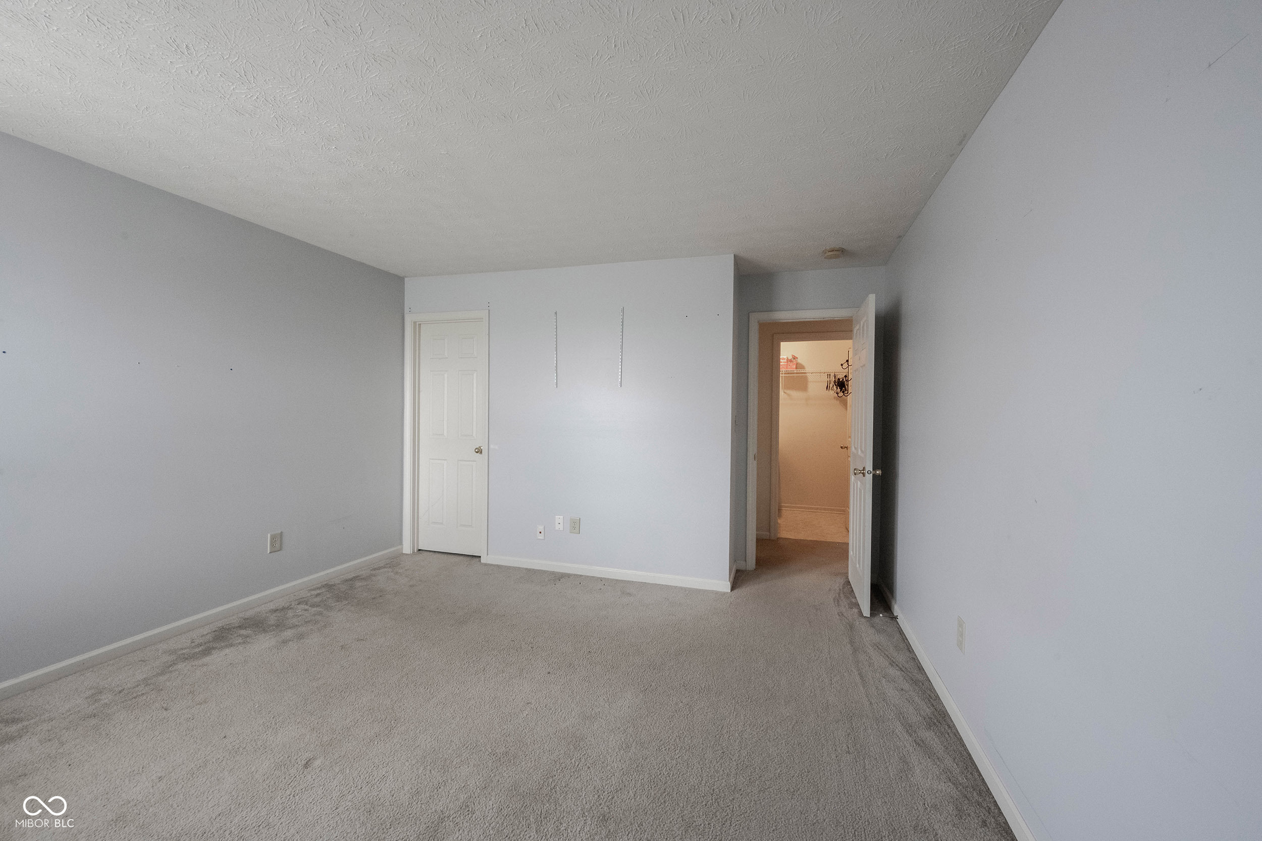 5841 W Port Drive