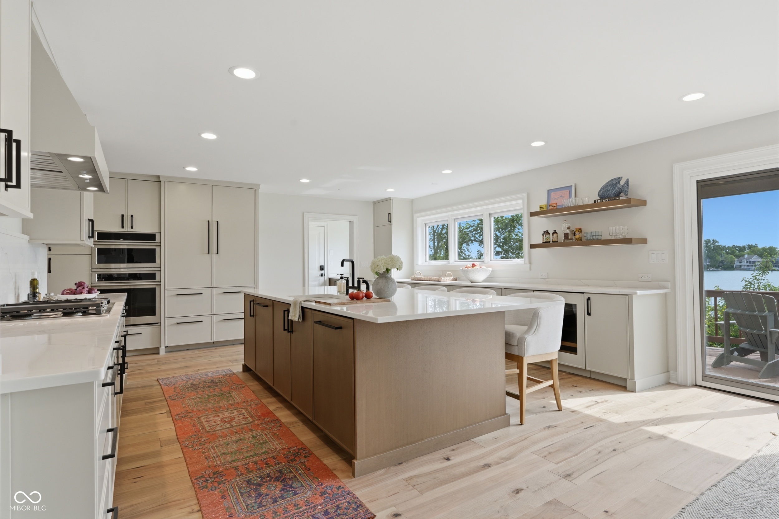 3777 Bay Road North Drive