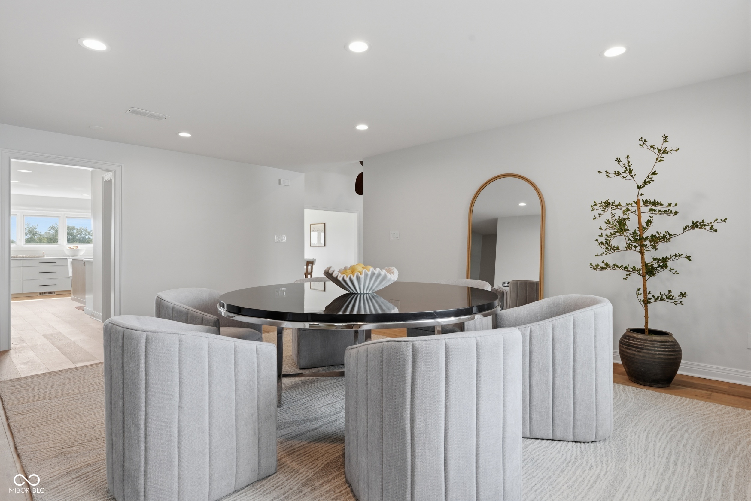 3777 Bay Road North Drive