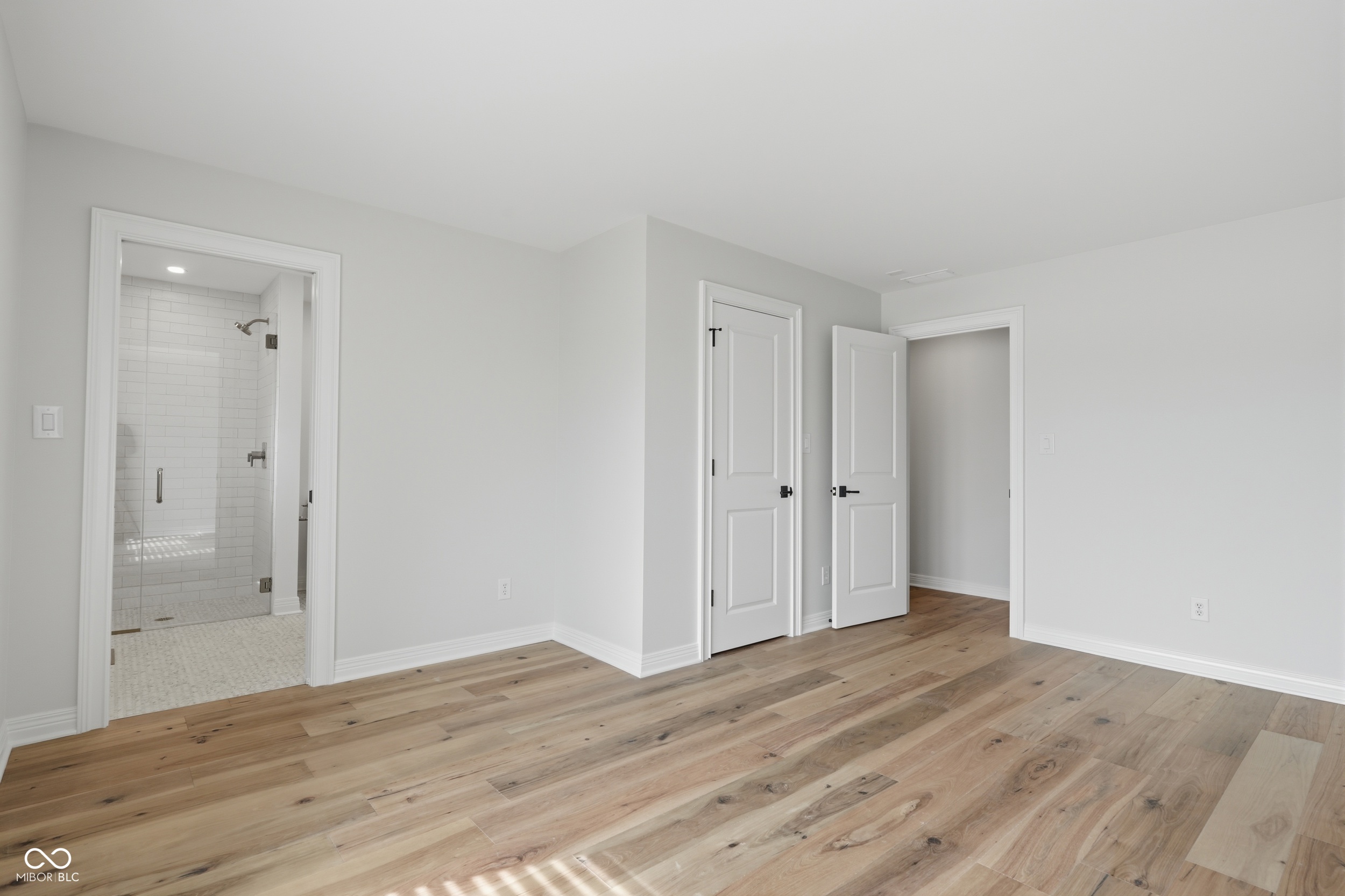 3777 Bay Road North Drive