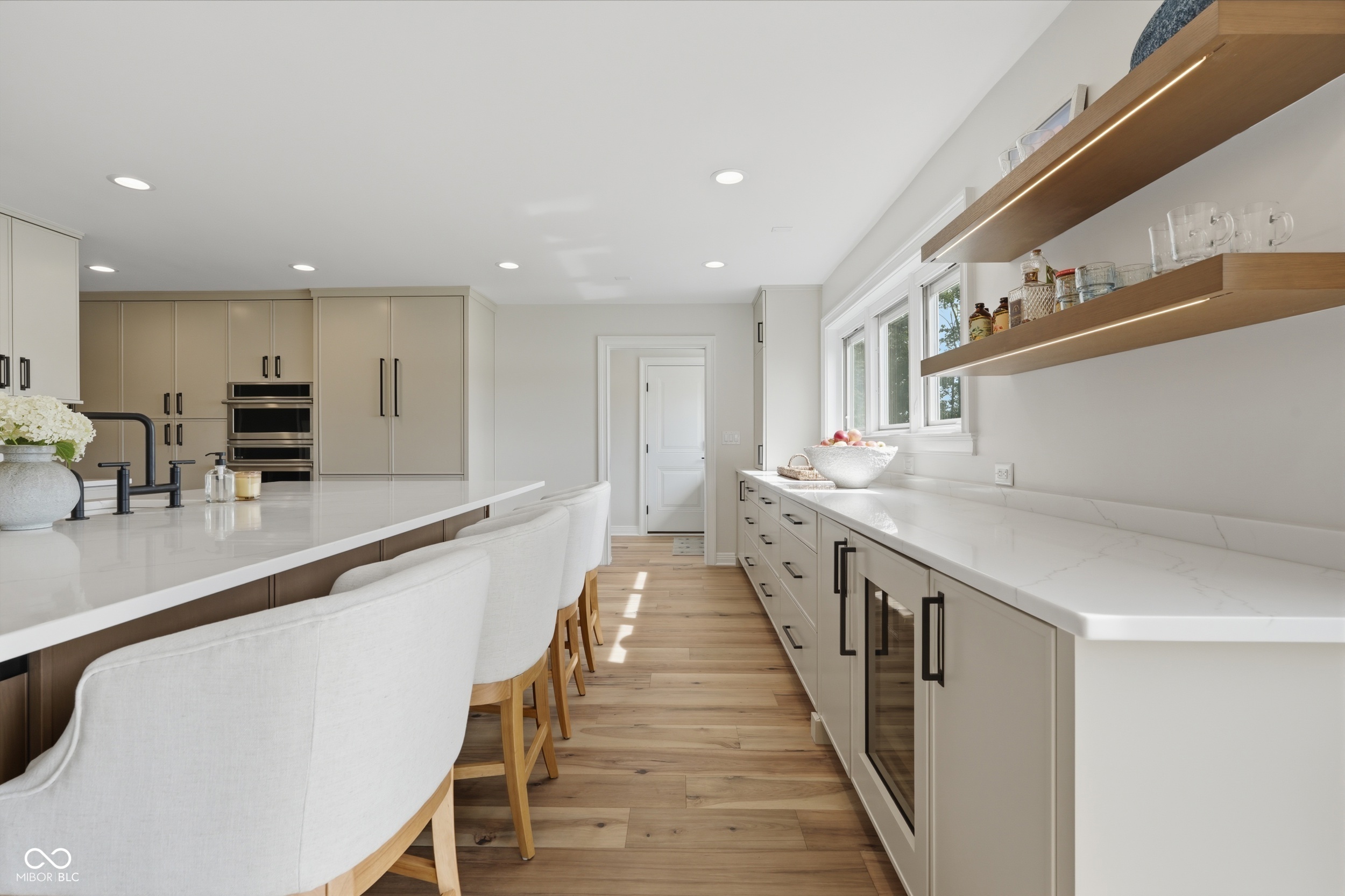 3777 Bay Road North Drive