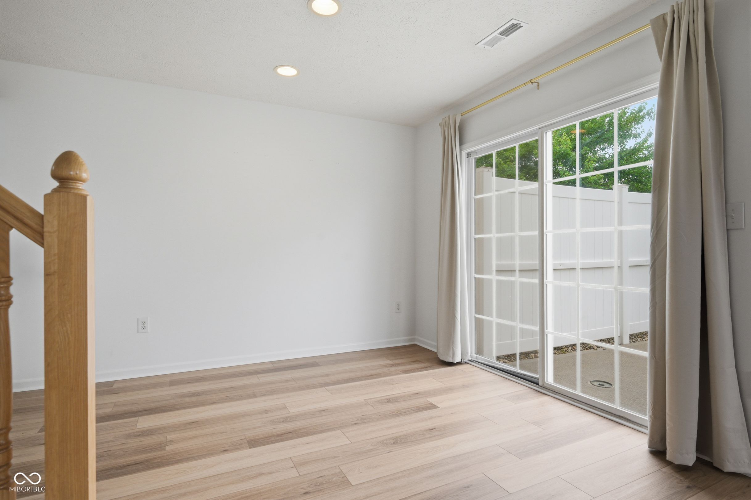 5922 Marina View Lane