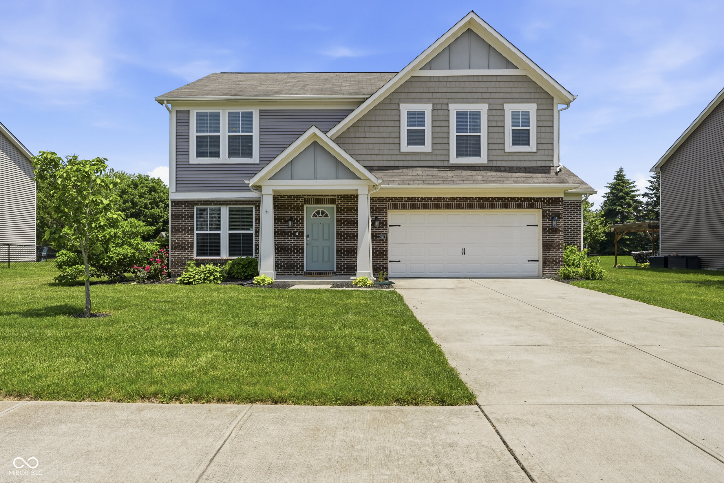 2501 Autumn Road