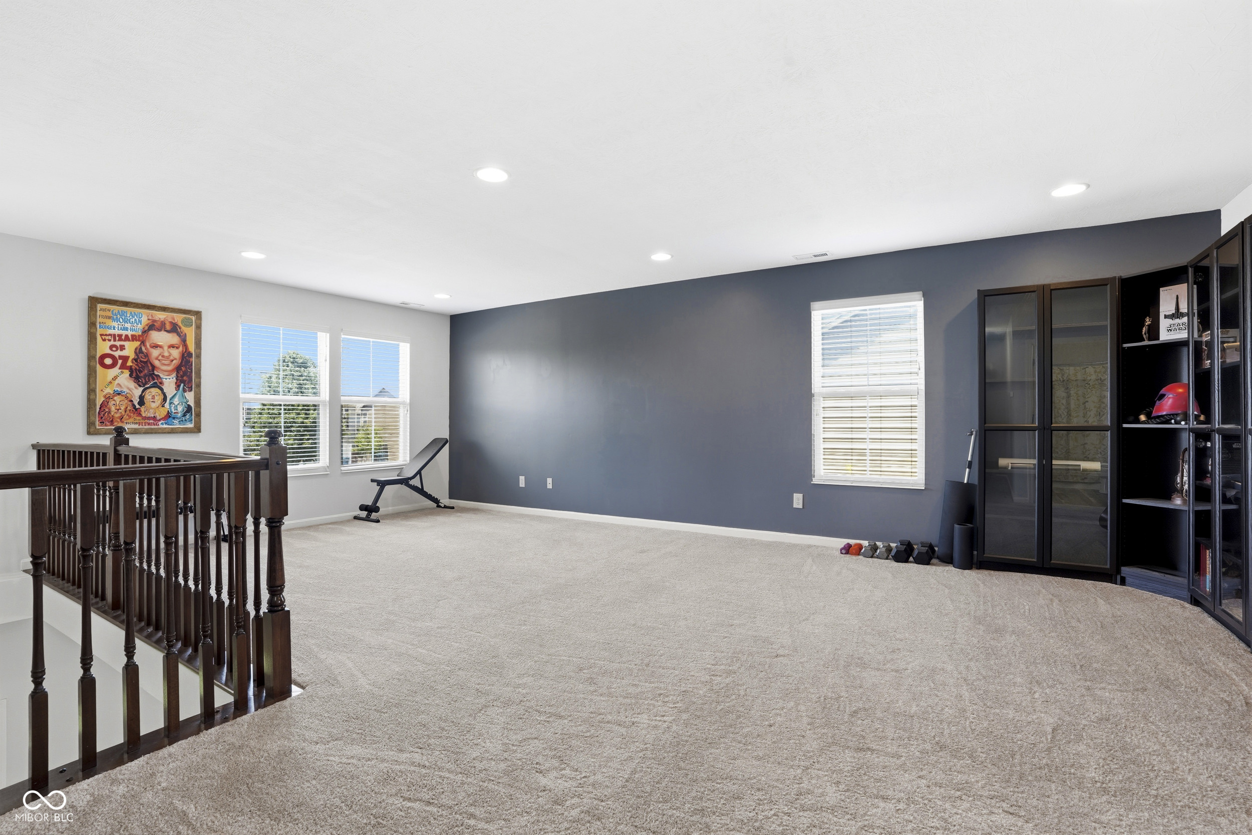 2501 Autumn Road