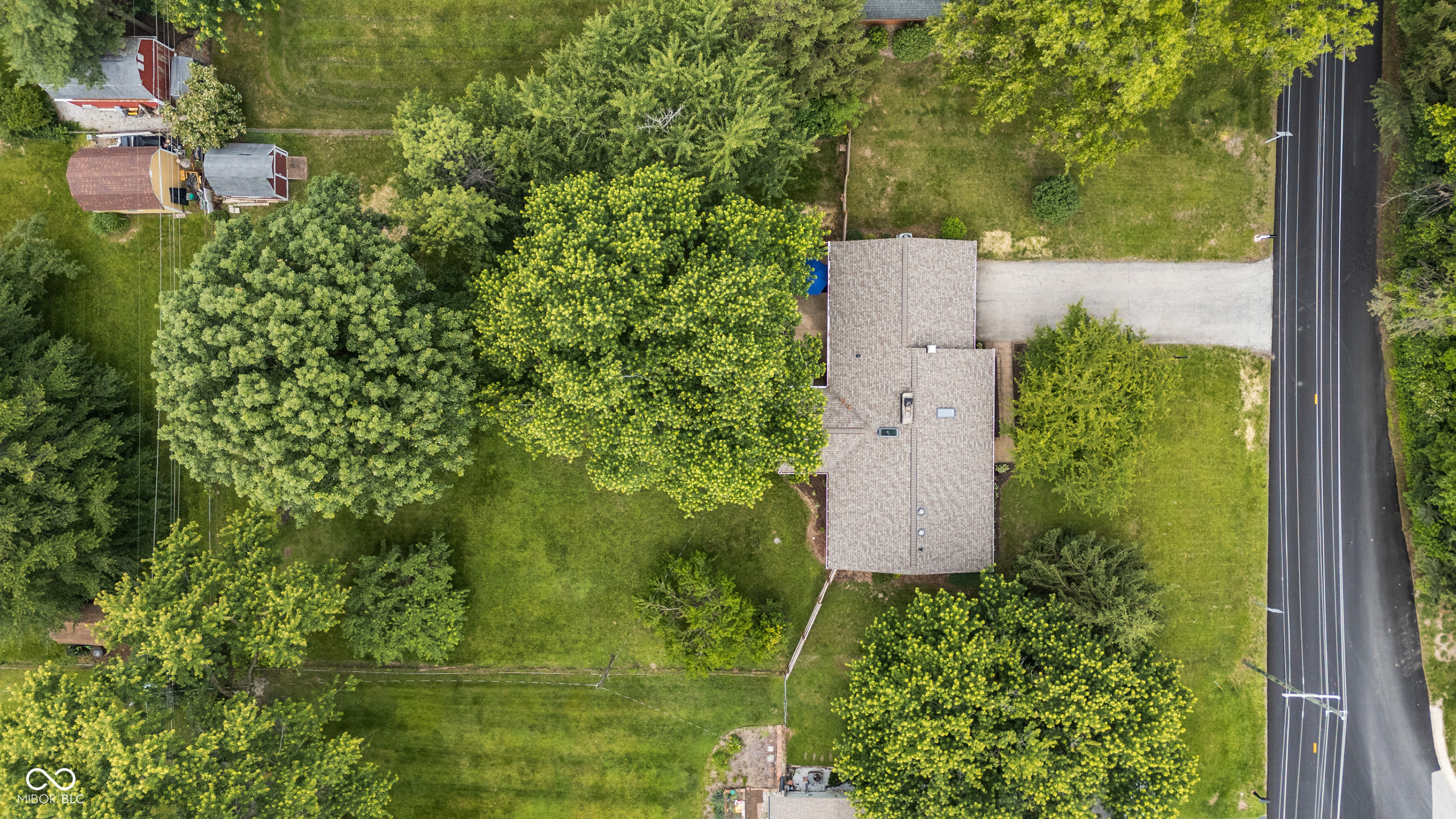 2515 E 99th Street