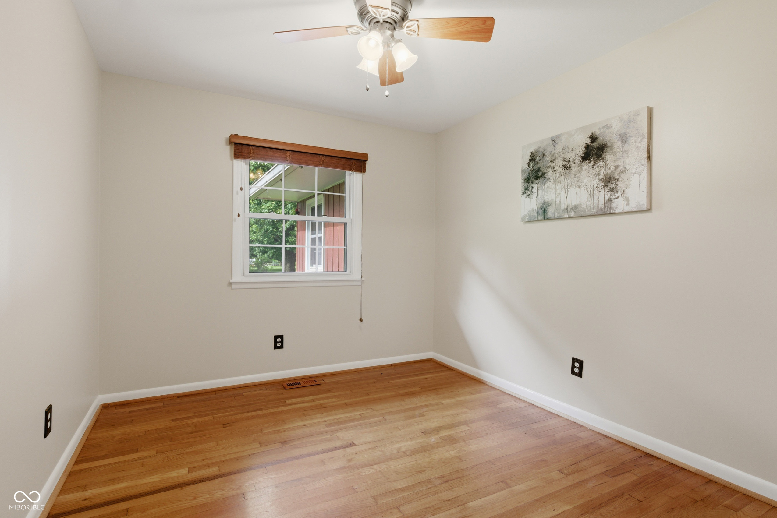 2515 E 99th Street